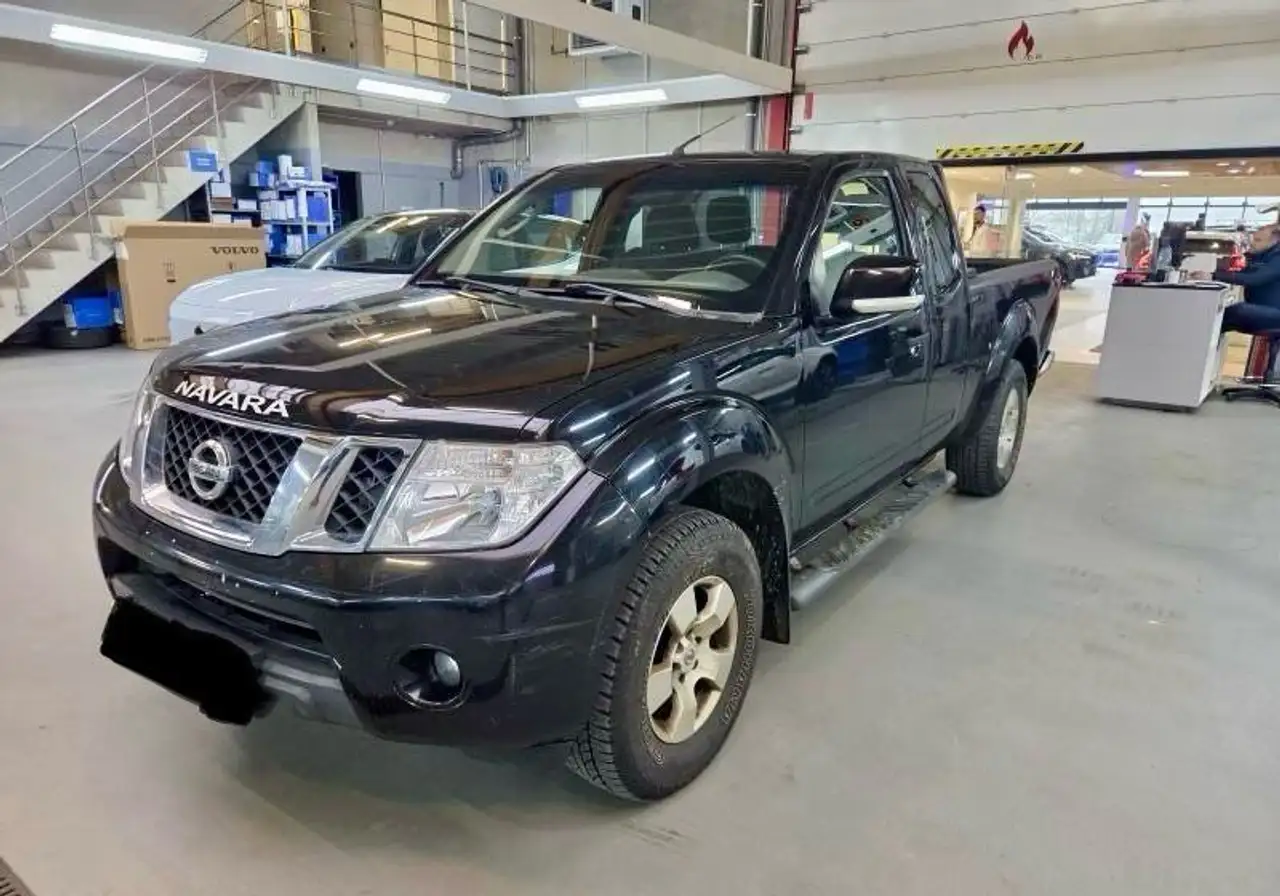 Nissan Navara 2.5 dci 190cv 2012 climatisation regulat