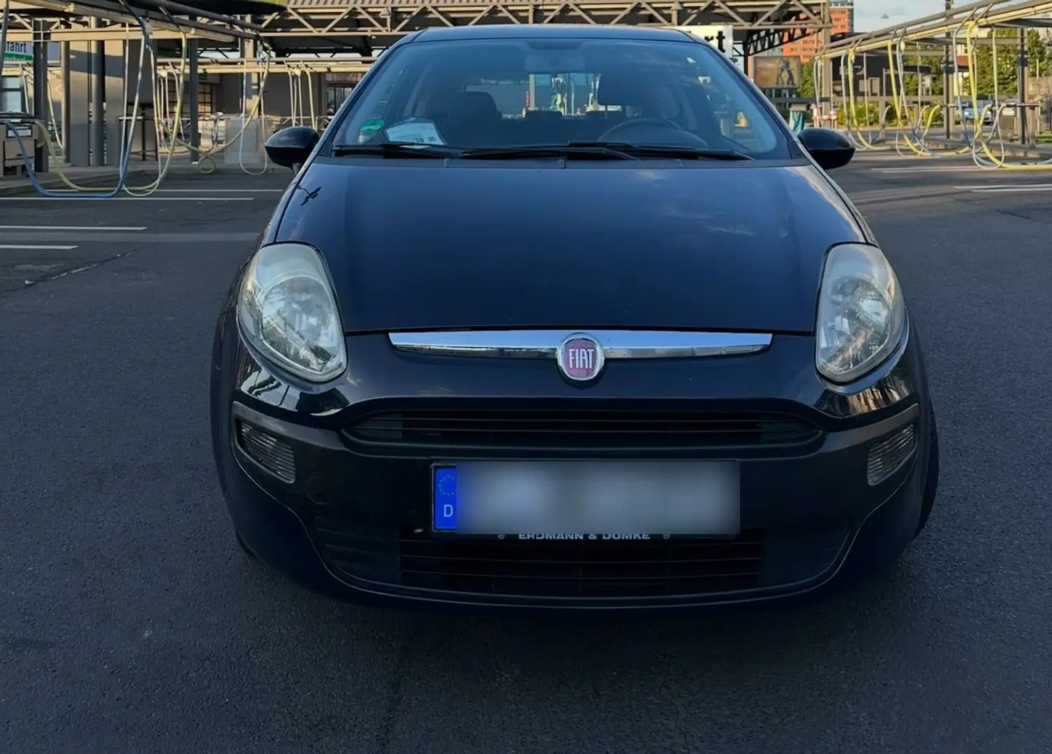 Fiat Punto . - 2