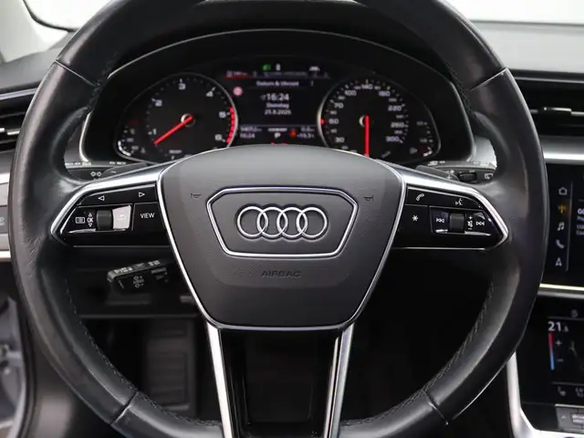 Audi A6 view 9