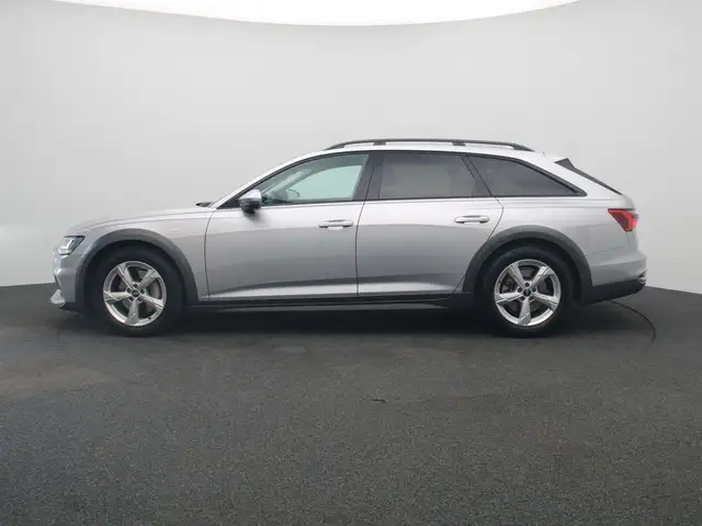 Audi A6 view 4