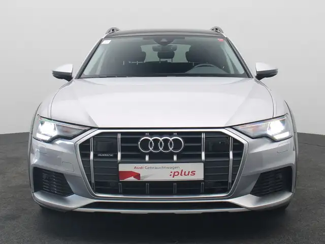 Audi A6 view 3