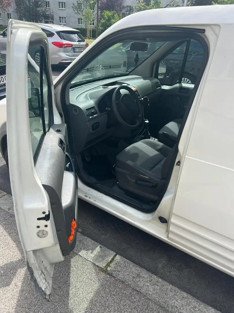 Ford Tourneo Connect T200K TDCi 1,8 Weiß - 2