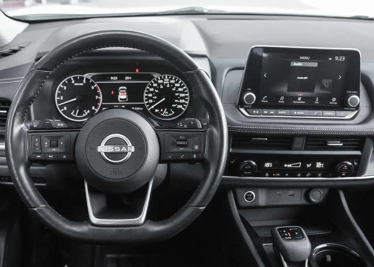 Nissan Rogue fotografie Nissan Rogue