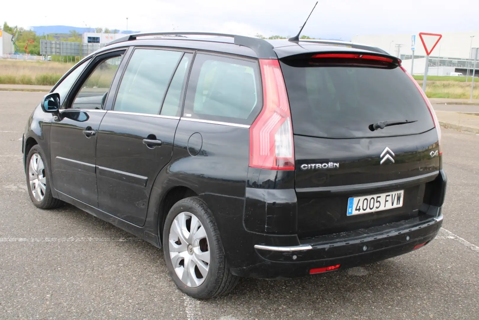 Citroen C4 Grand Picasso 1.6HDI SX CMP Negro - 2