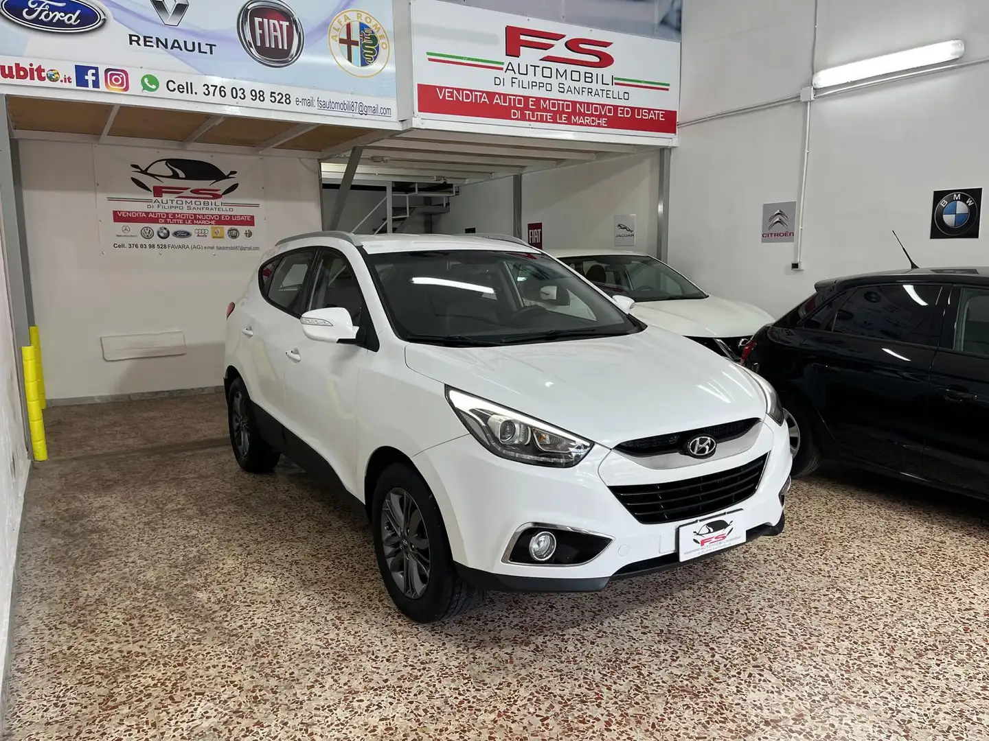 Hyundai iX35 1.7 crdi Xpossible 2wd FL - 2