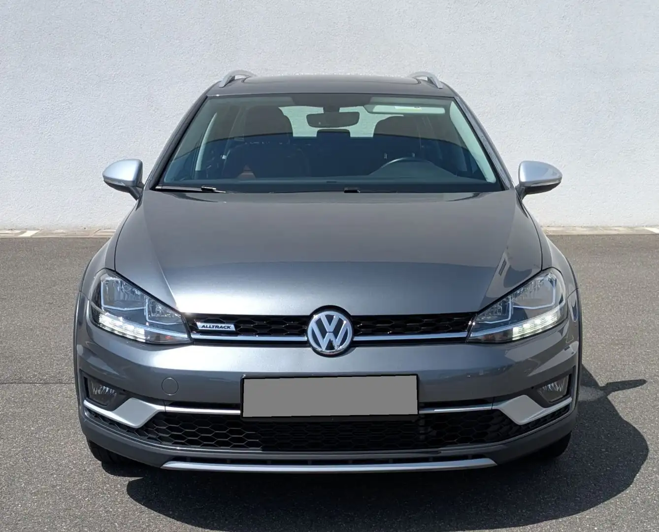 Volkswagen Golf VII Golf 1,8 Alltrack 4x4 PanoramKamera T-Winkel Grau - 2