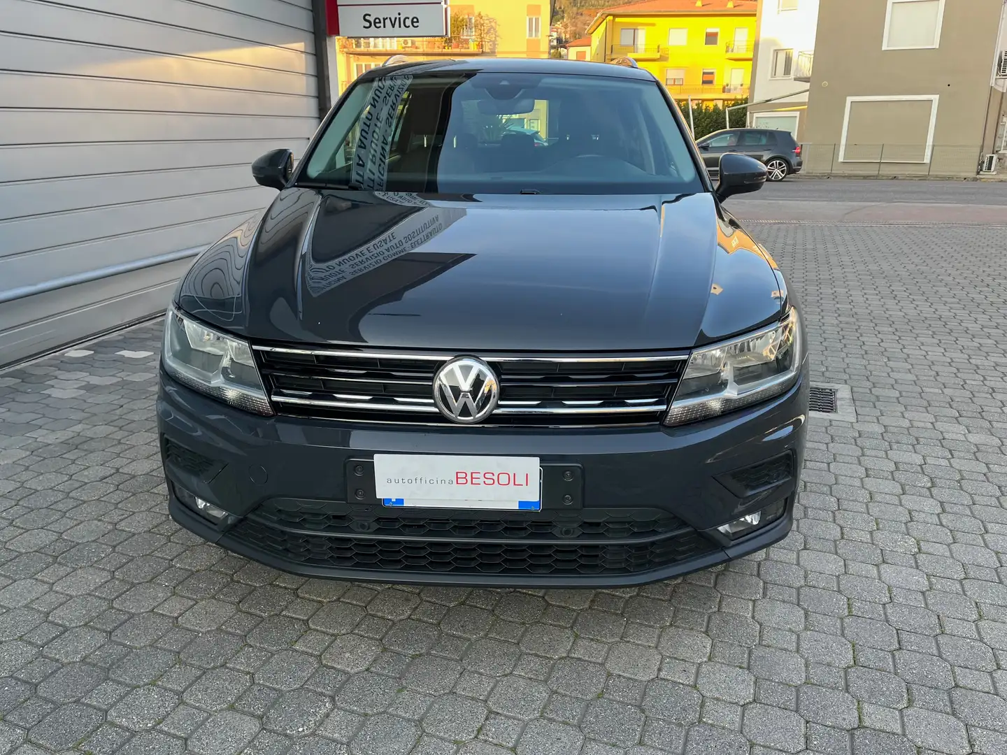 Volkswagen Tiguan 4Motion 2.0 tdi Style 150cv dsg Grigio - 1