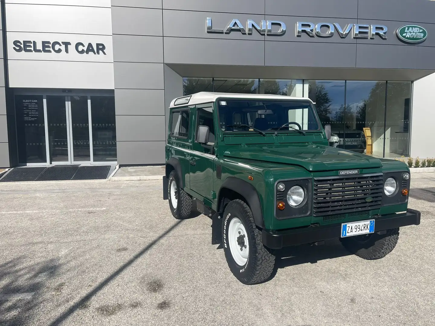 Land Rover Defender Defender 90 2.5 td5 E Grün - 1