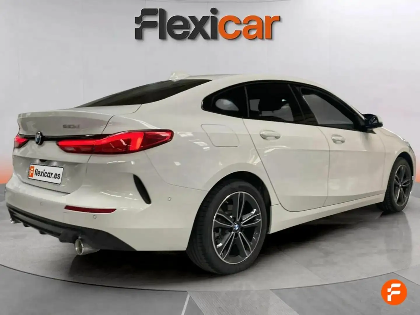 BMW BMW Serie 2 218dA Gran Coupe Blanc - 2