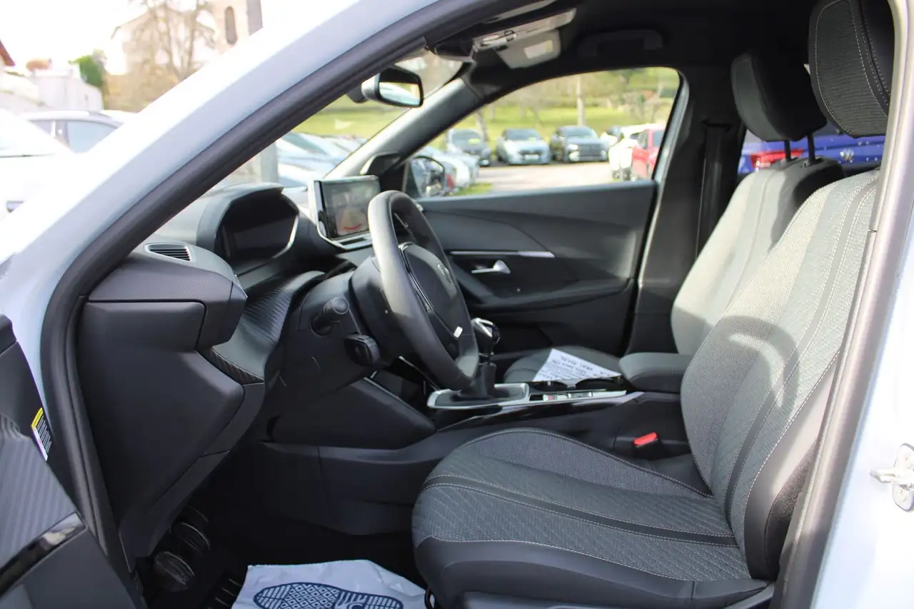 Peugeot 2008 2008 — photo 8