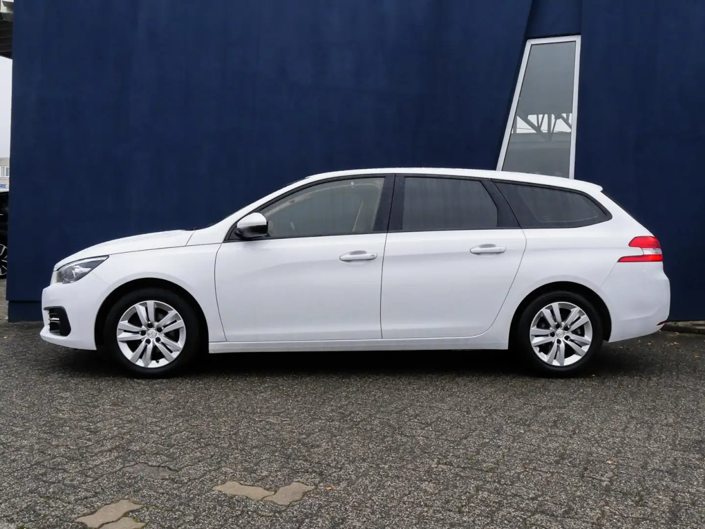 Peugeot 308 SW Active Pack 130 PT Kamera+Connect-Box+NAV Blanc - 2