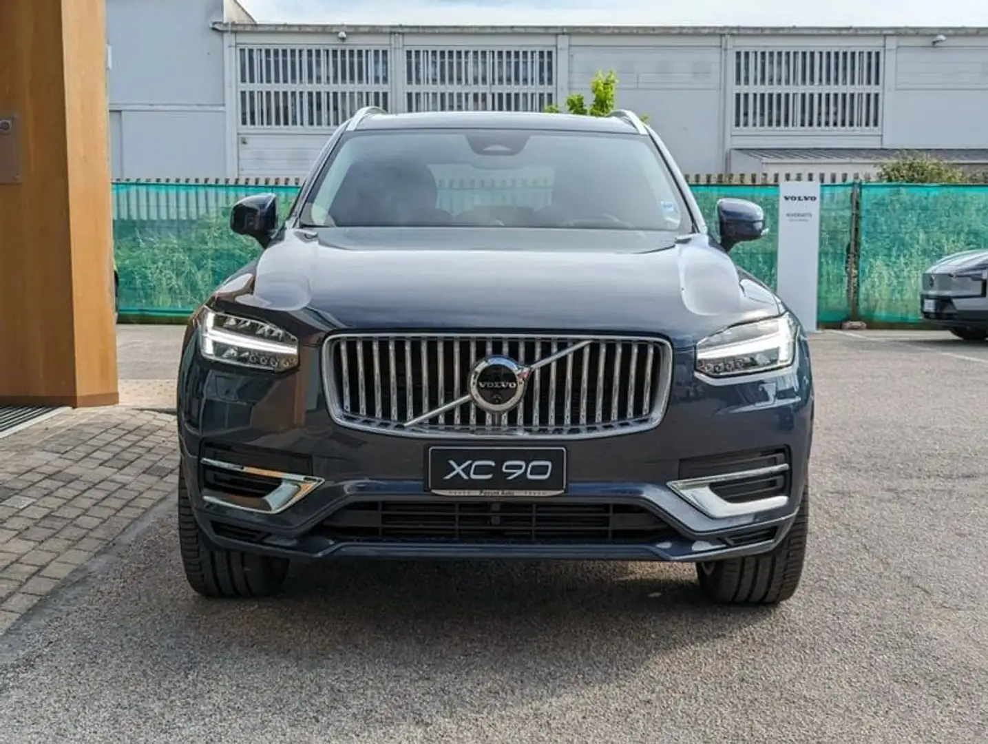 Volvo XC90 T8 Recharge AWD Plug-in Hybrid aut. 7p. Ultimate Blu/Azzurro - 1