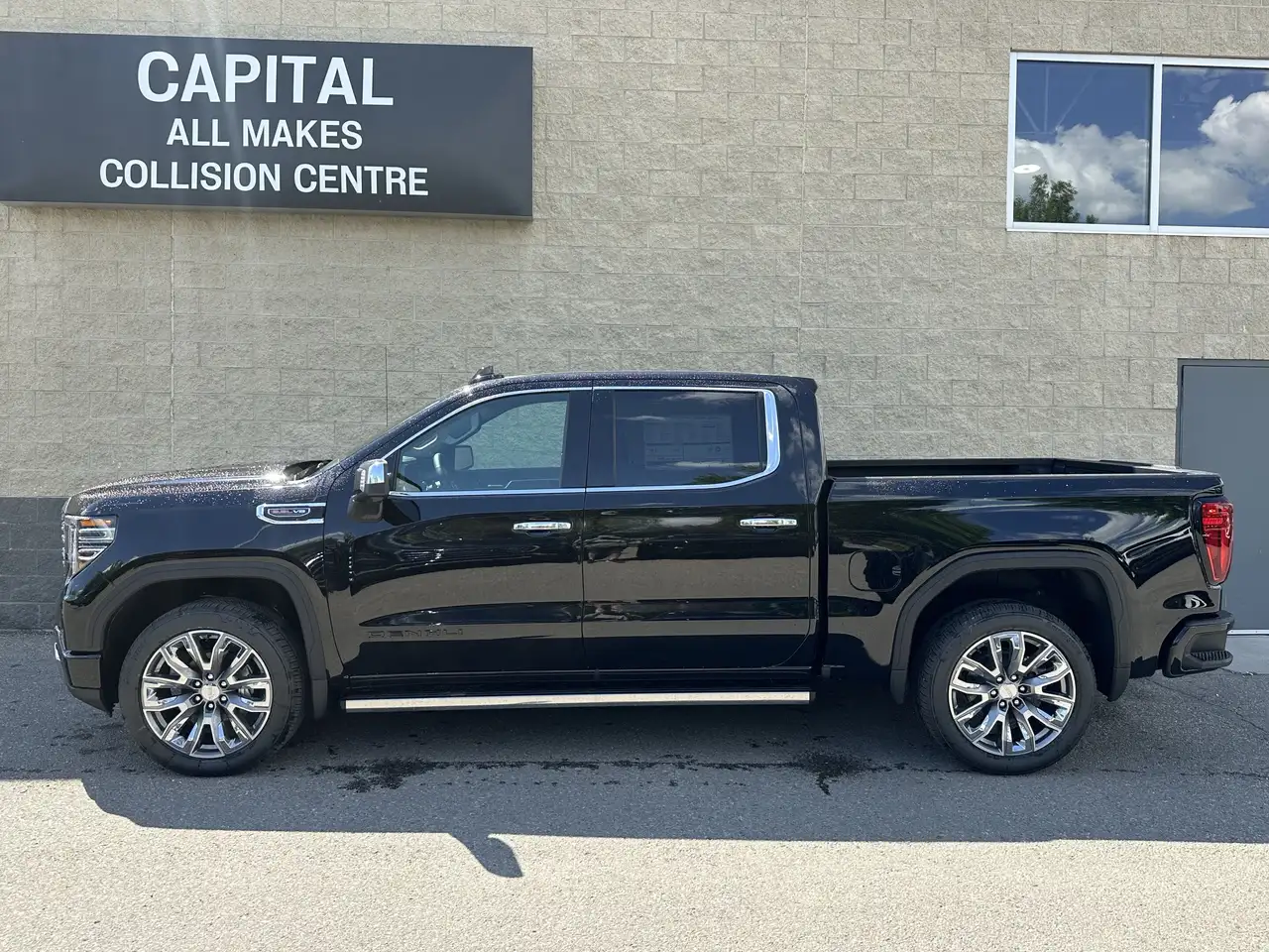 GMC Sierra 1500 fotografie GMC Sierra 1500