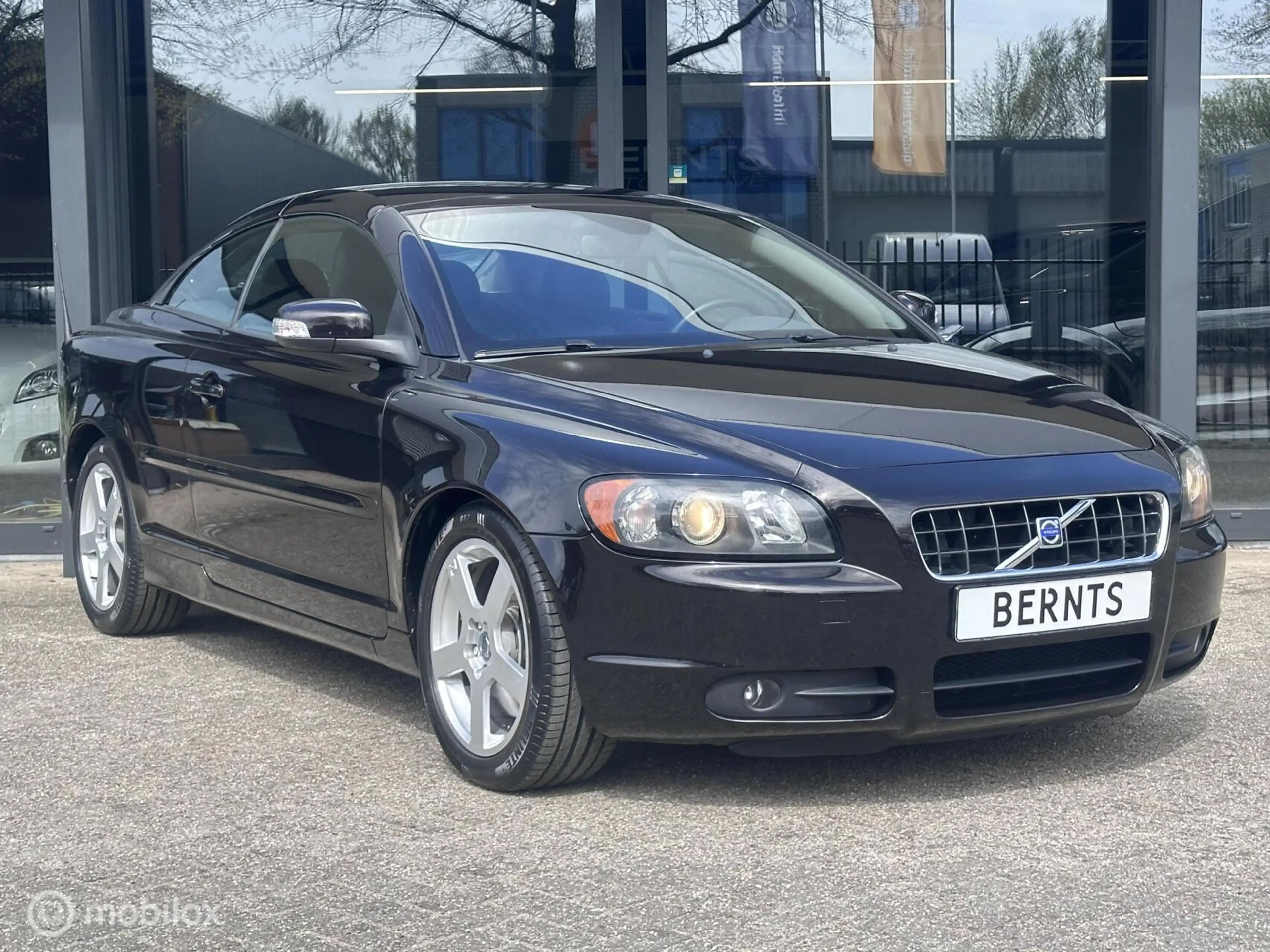 Volvo C70 Convertible 2.4|Automaat|Leder|Parkeersensoren — photo 6