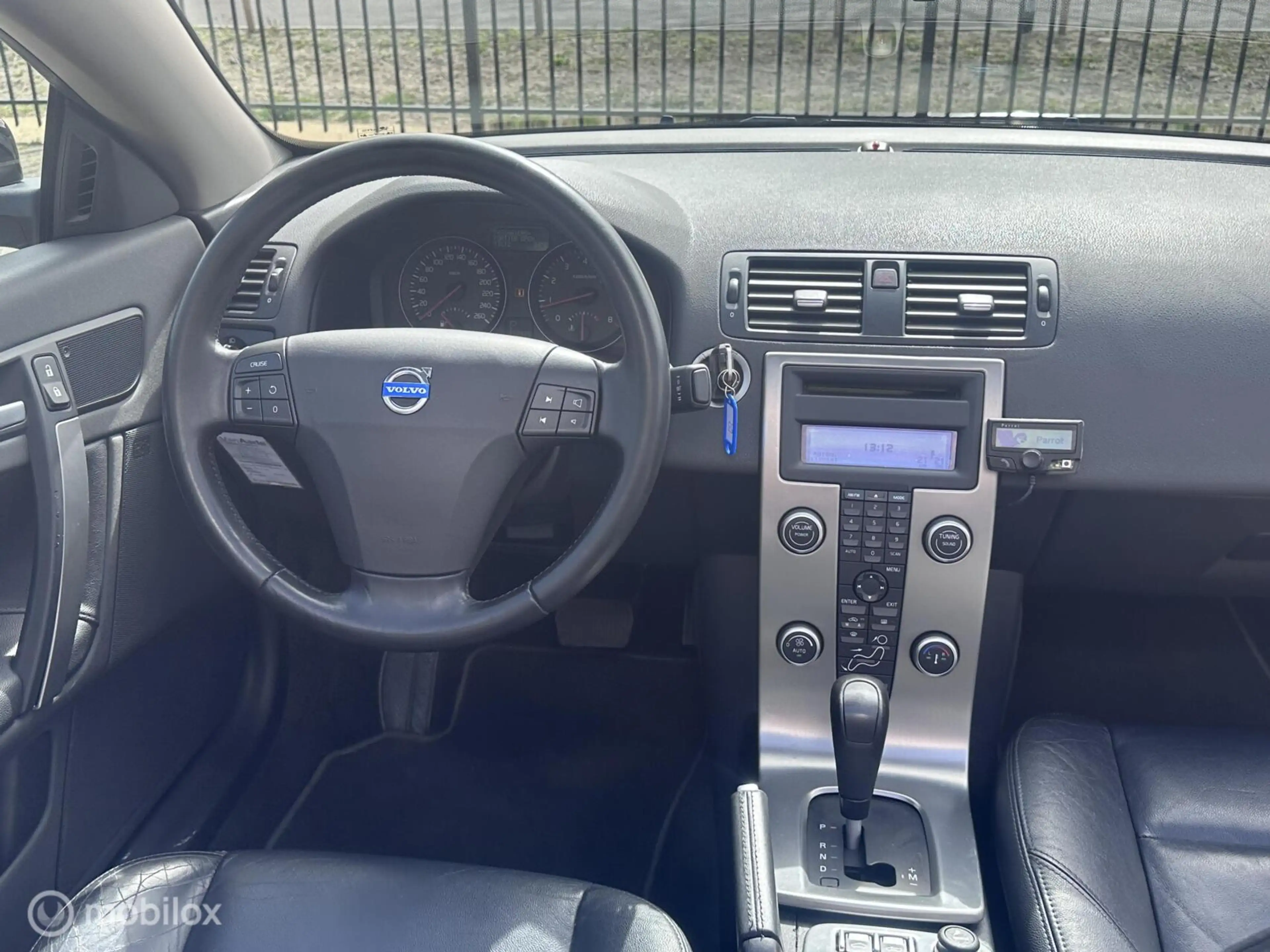 Volvo C70 Convertible 2.4|Automaat|Leder|Parkeersensoren — photo 26