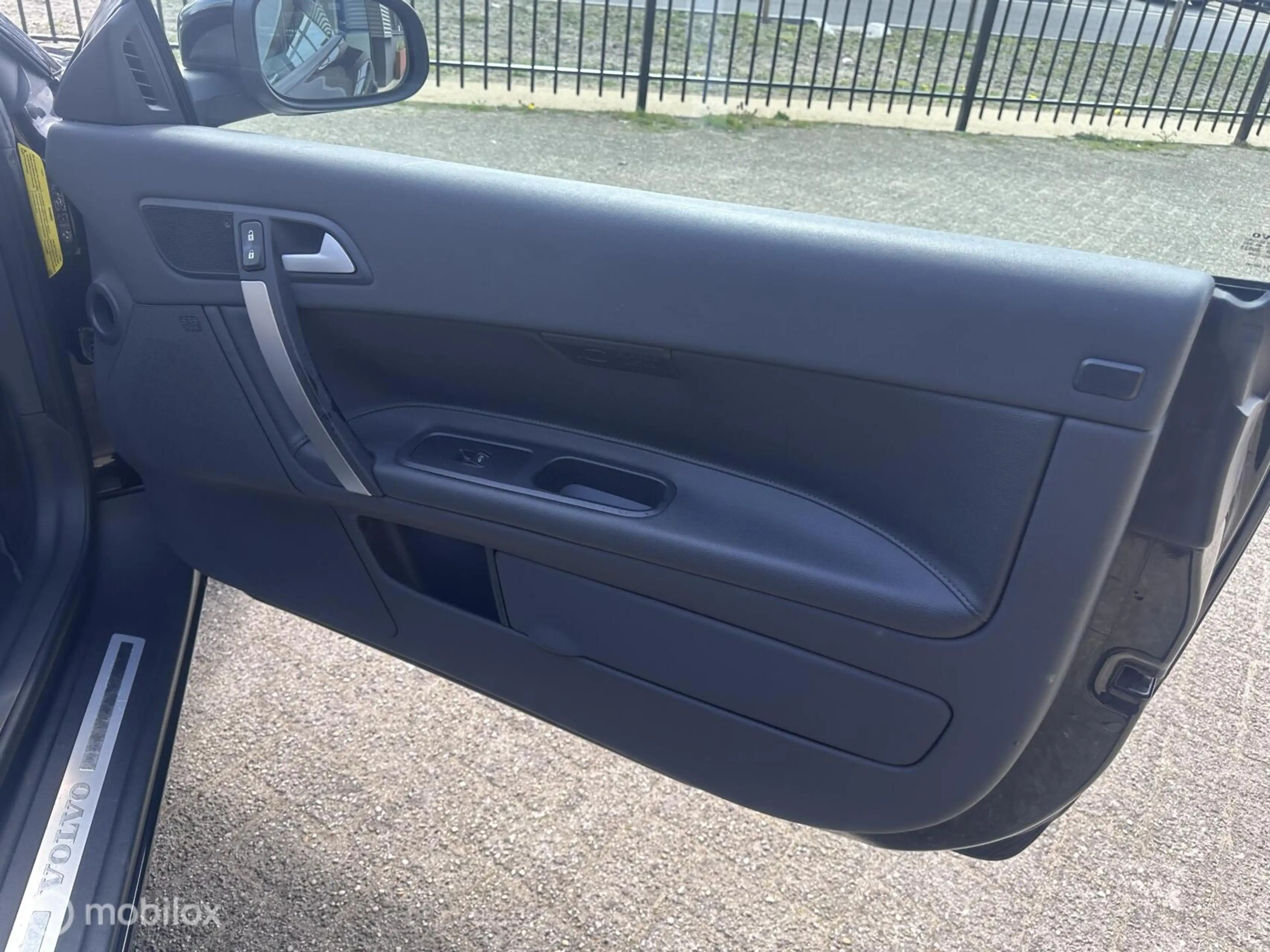 Volvo C70 Convertible 2.4|Automaat|Leder|Parkeersensoren — photo 36