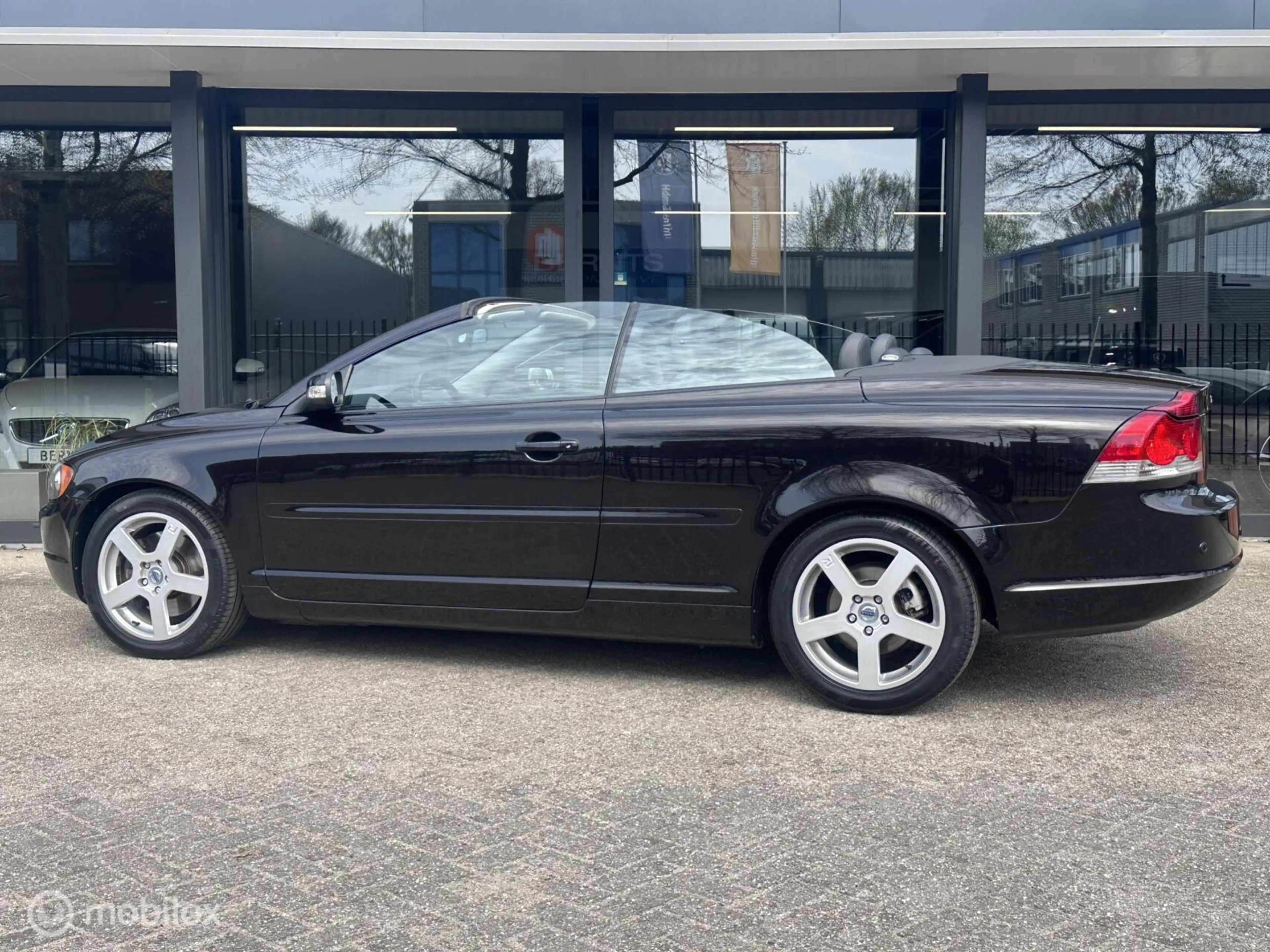 Volvo C70 Convertible 2.4|Automaat|Leder|Parkeersensoren — photo 16