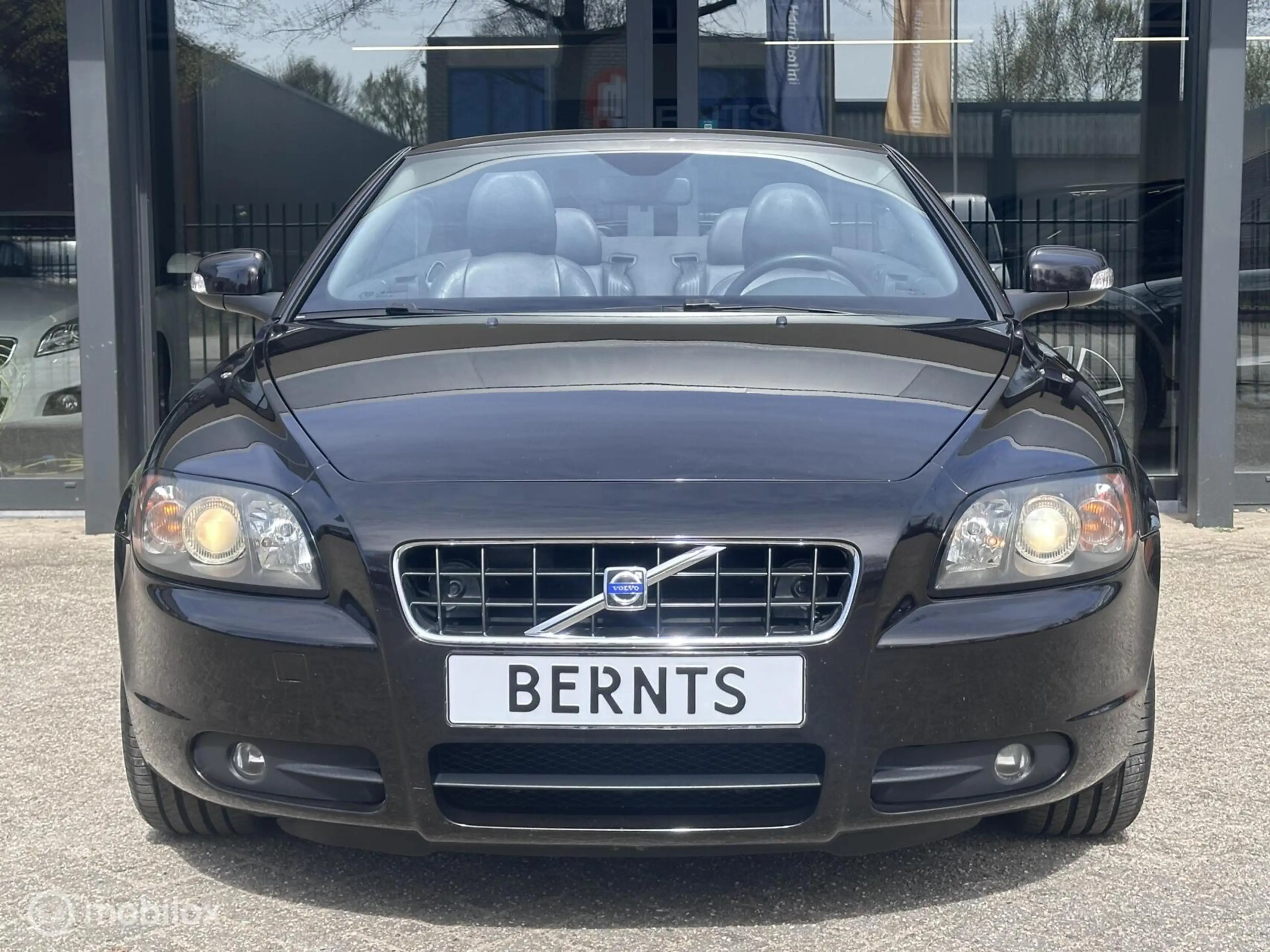 Volvo C70 Convertible 2.4|Automaat|Leder|Parkeersensoren — photo 4