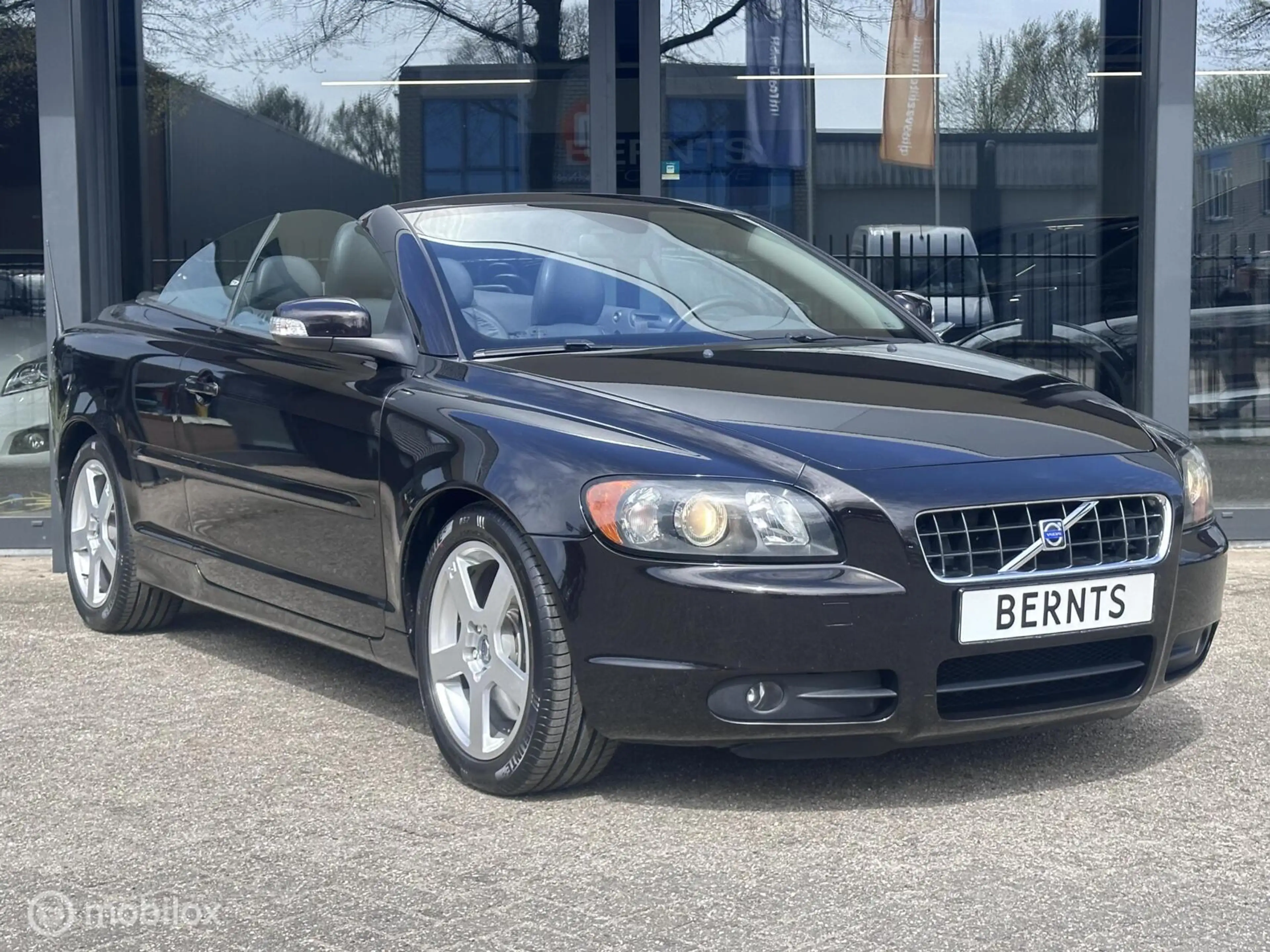 Volvo C70 Convertible 2.4|Automaat|Leder|Parkeersensoren — photo 5