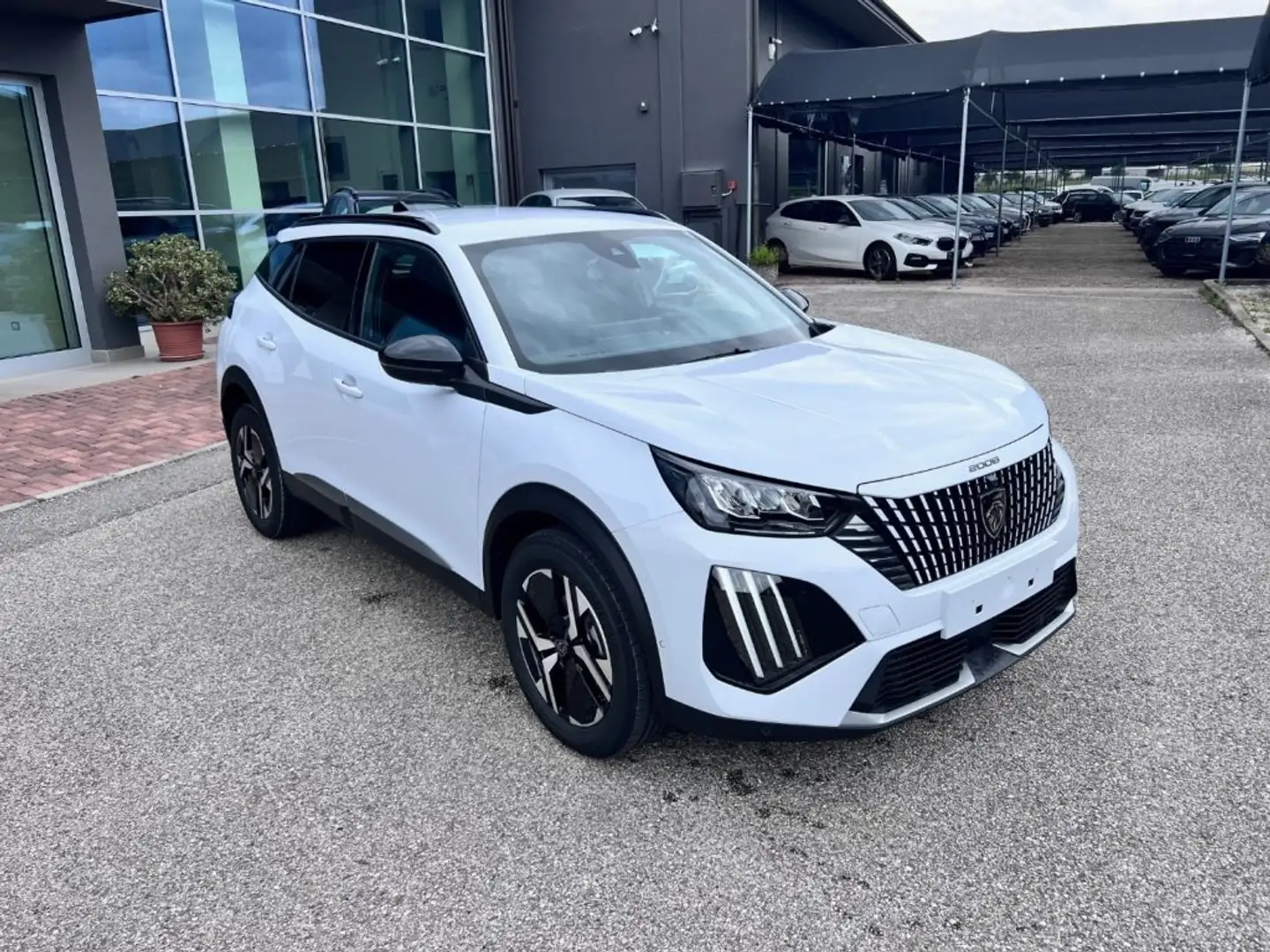 Peugeot 2008 PureTech 100 S&S Allure Bianco - 2