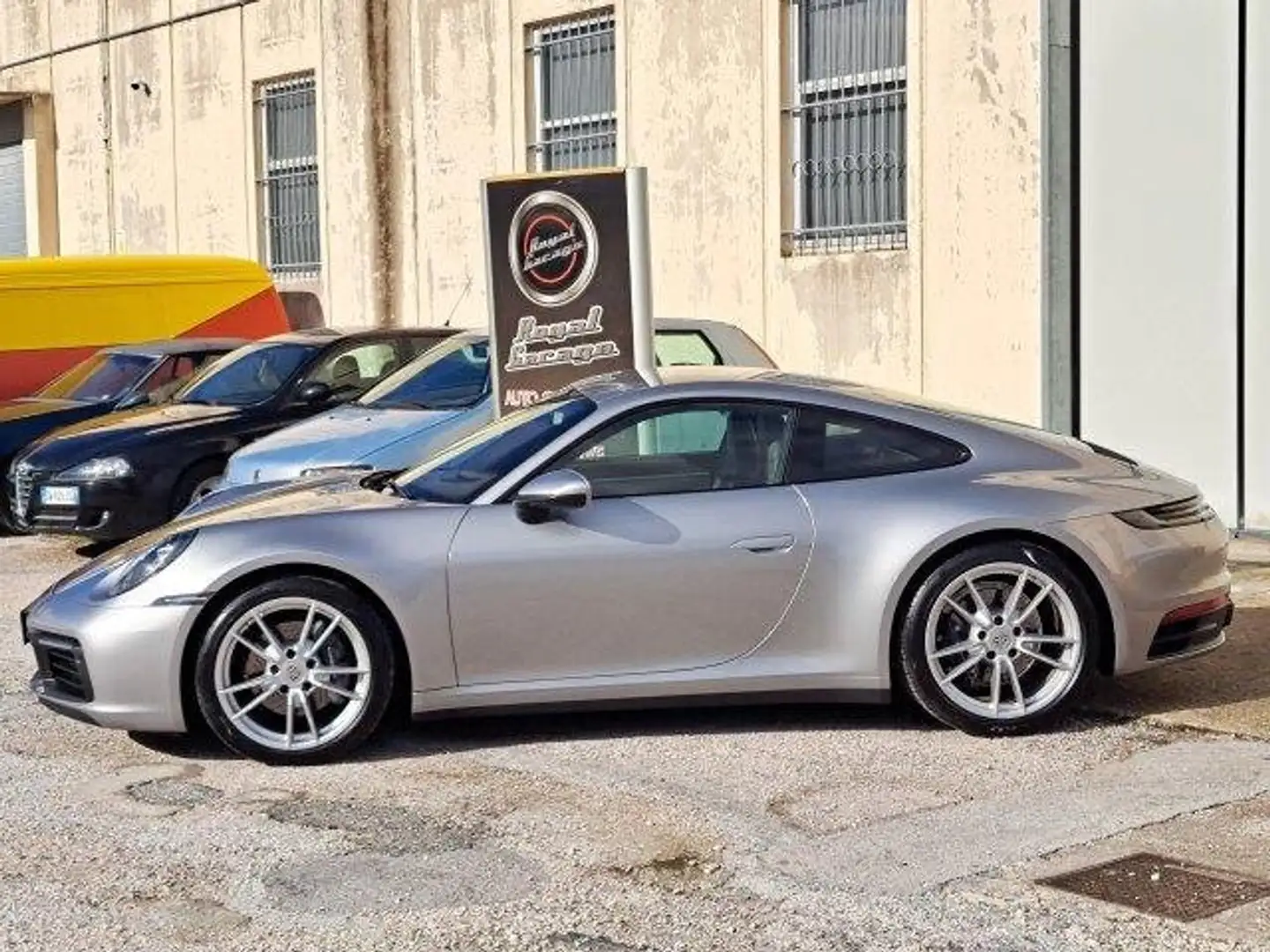 Porsche 911 992 CARRERA 2 COUPE’ PDK Grau - 2
