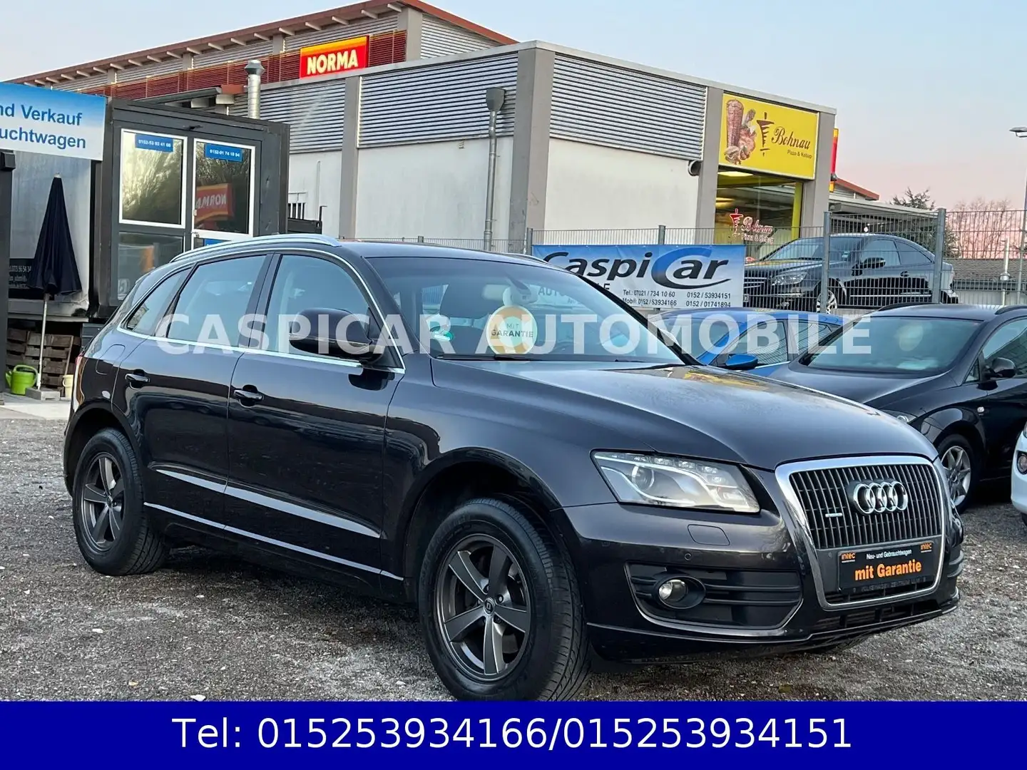 Audi Q5 2.0 TDI quattro,NAVI,SHZ,PDC,8 FACH BER.,AHK Grau - 1