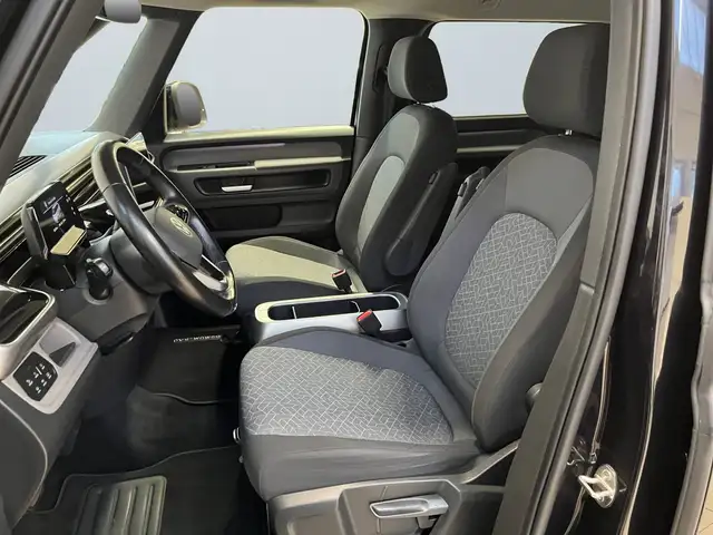 Volkswagen ID. Buzz view 7