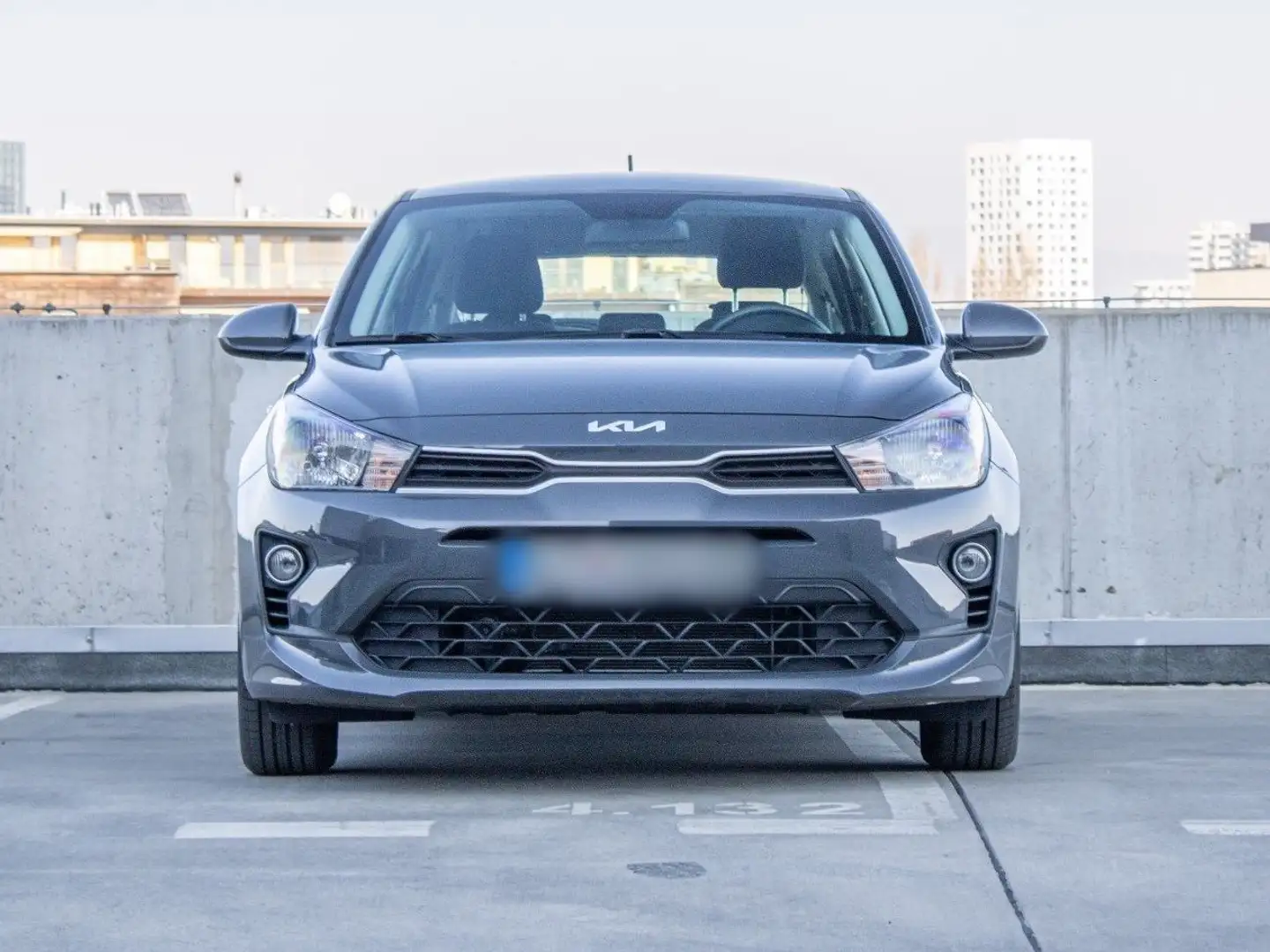 Kia Rio 1.2 Vision Grau - 1