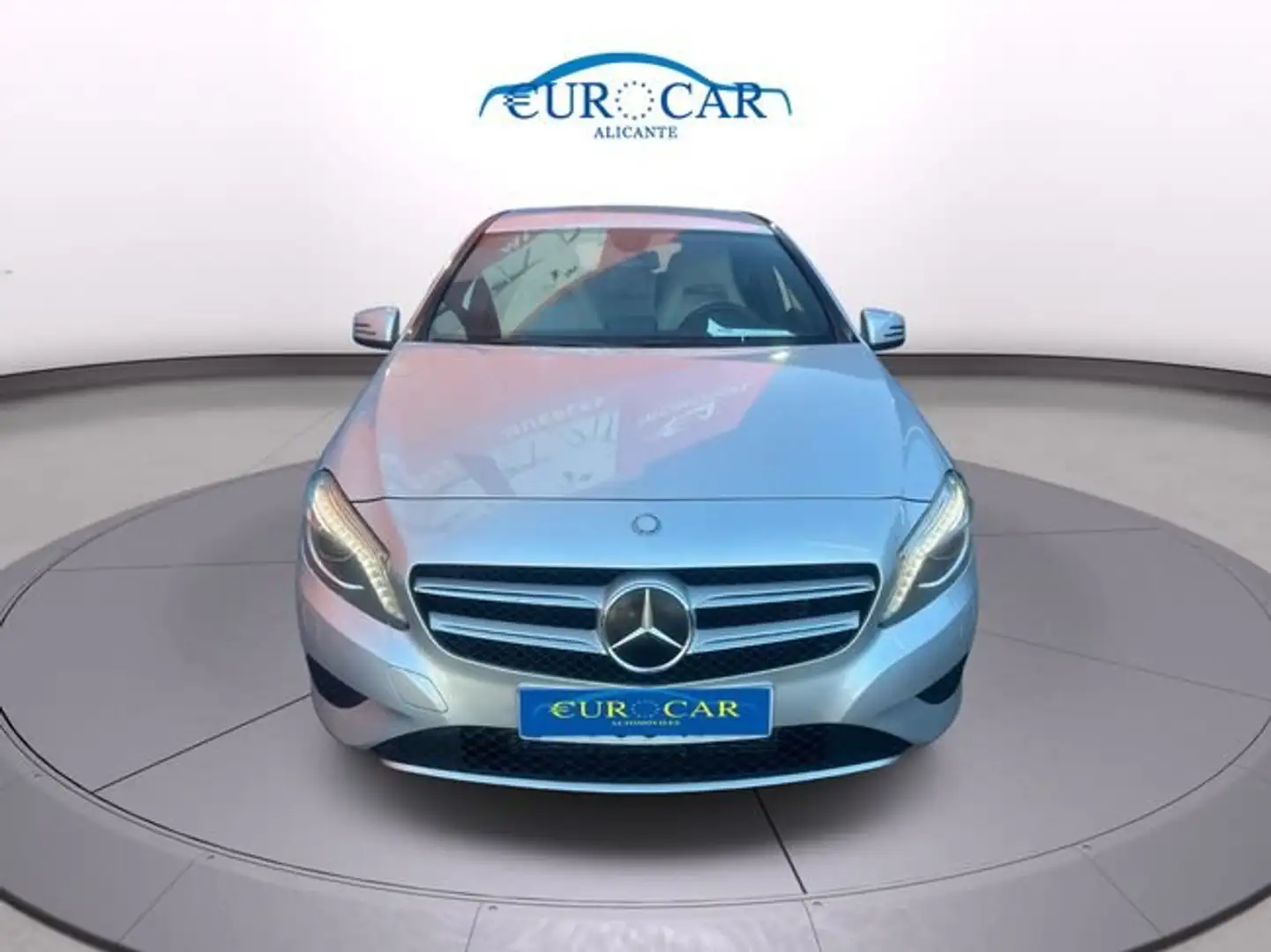 Mercedes-Benz A 180 180CDI Aut. Grau - 2