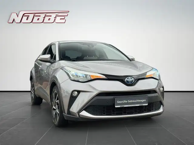 Toyota C-HR view 7