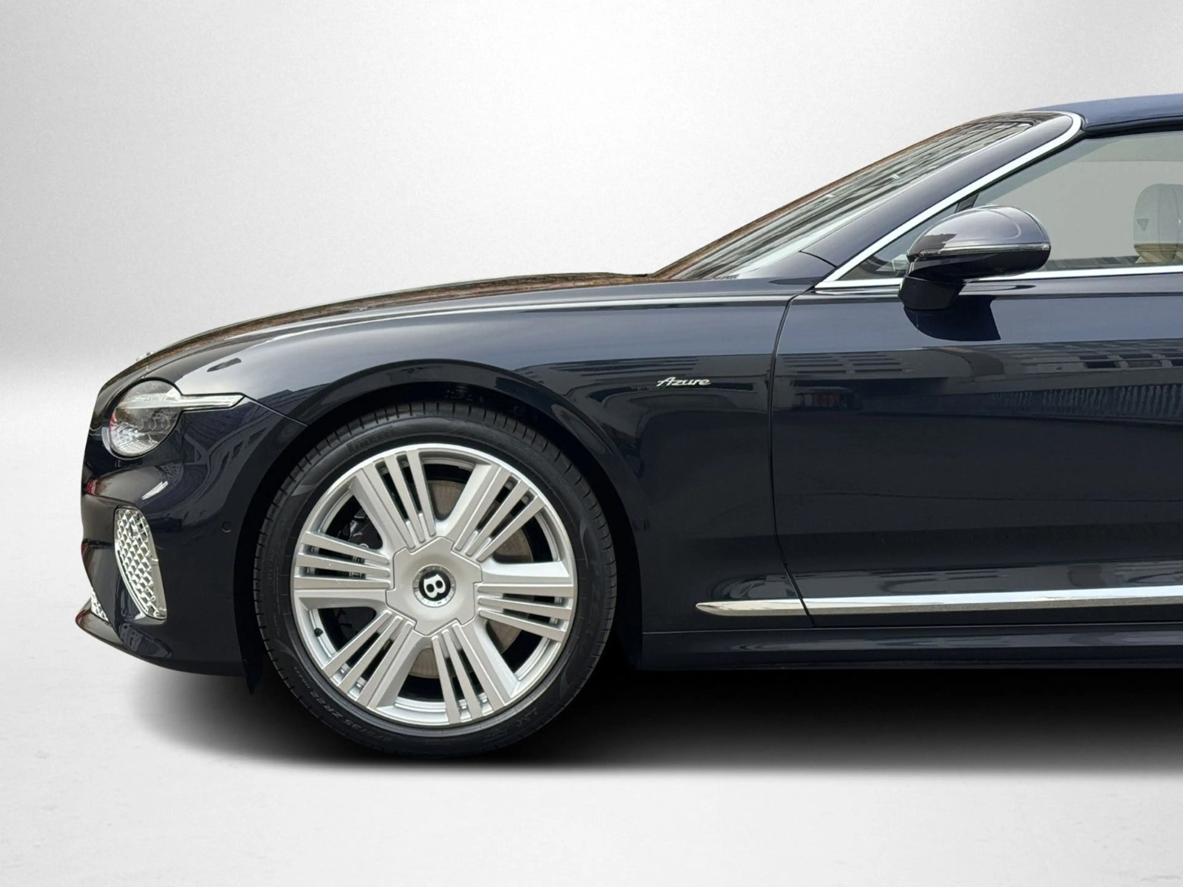 Bentley Continental GTC Azure MY 2026 - BENTLEY BERLIN — photo 15
