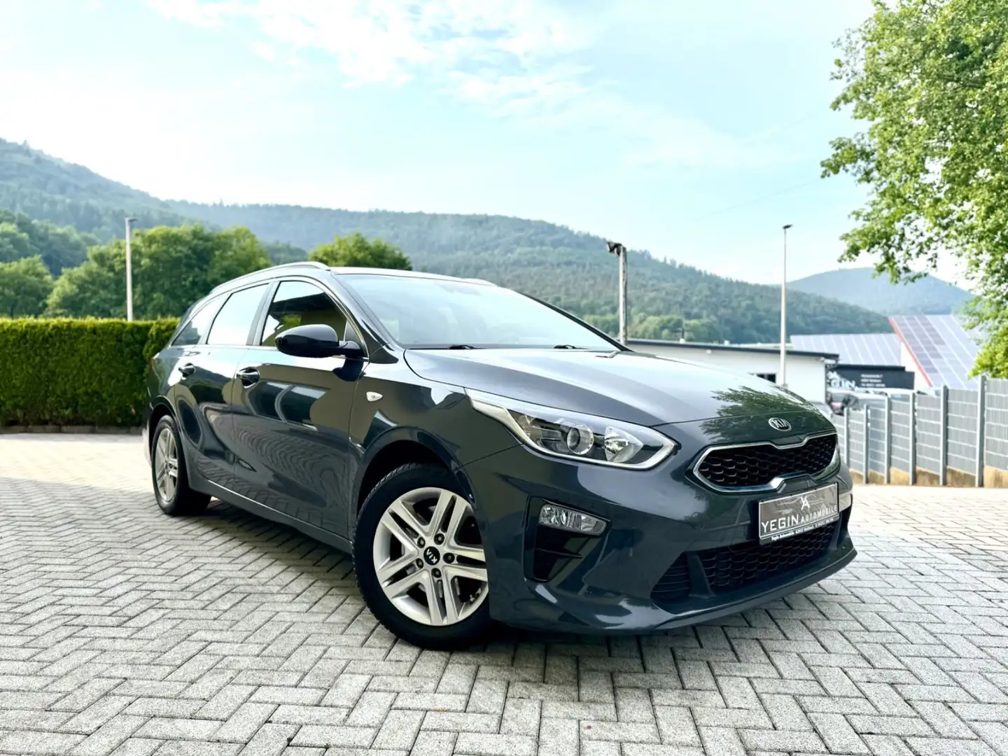 Kia Ceed SW / cee'd SW 1.4 TGDI Vision-Navi-LED-Kamer Grau - 1