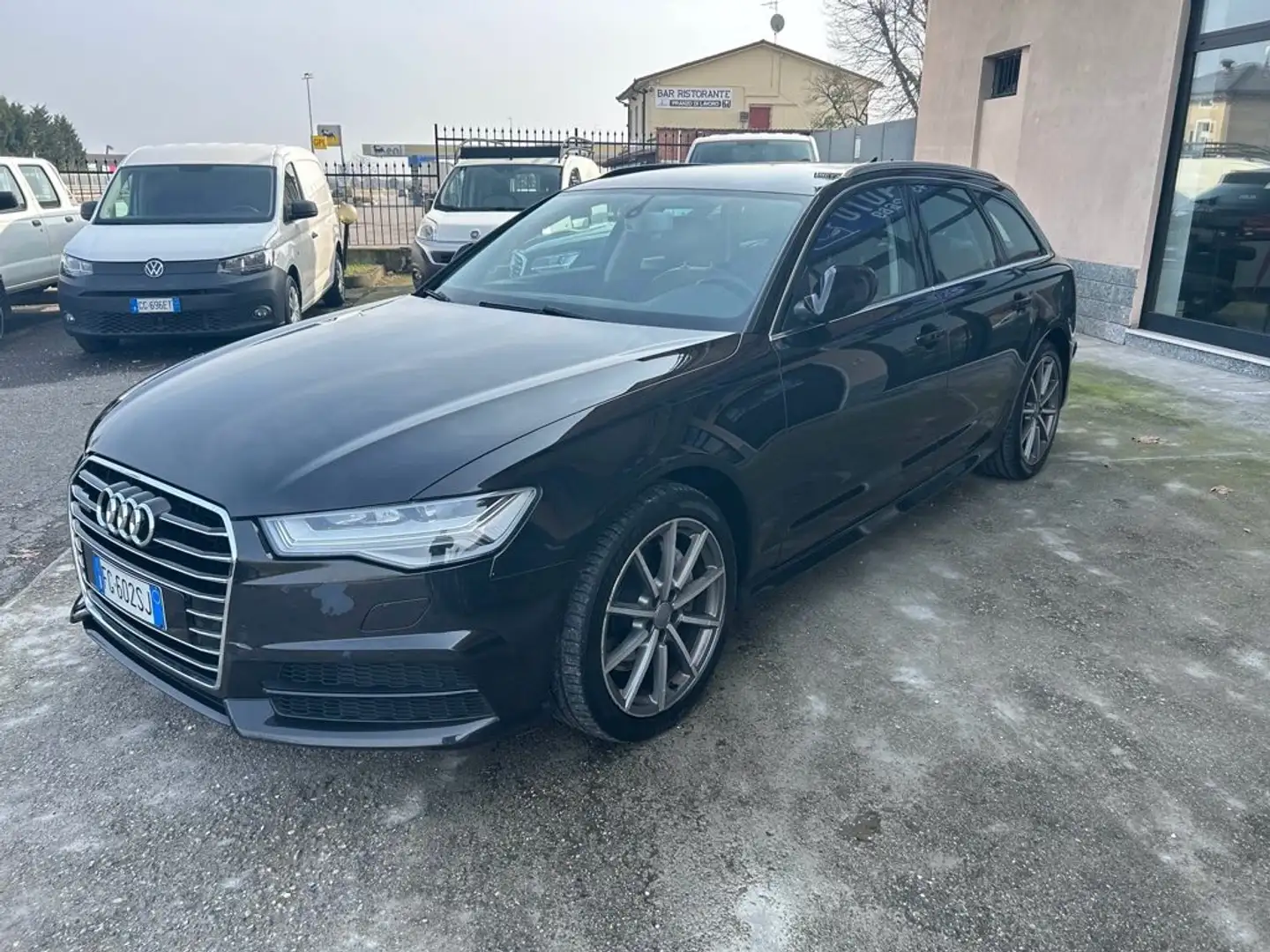 Audi A6 Avant 3.0 TDI 272 CV quattro S tronic Business Negru - 2