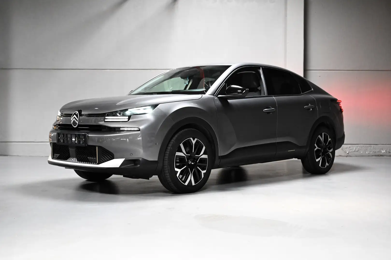 Citroen C4 X New C4X Hybrid 145 cv AUT  MAX / Cam/ Nav Gris - 2