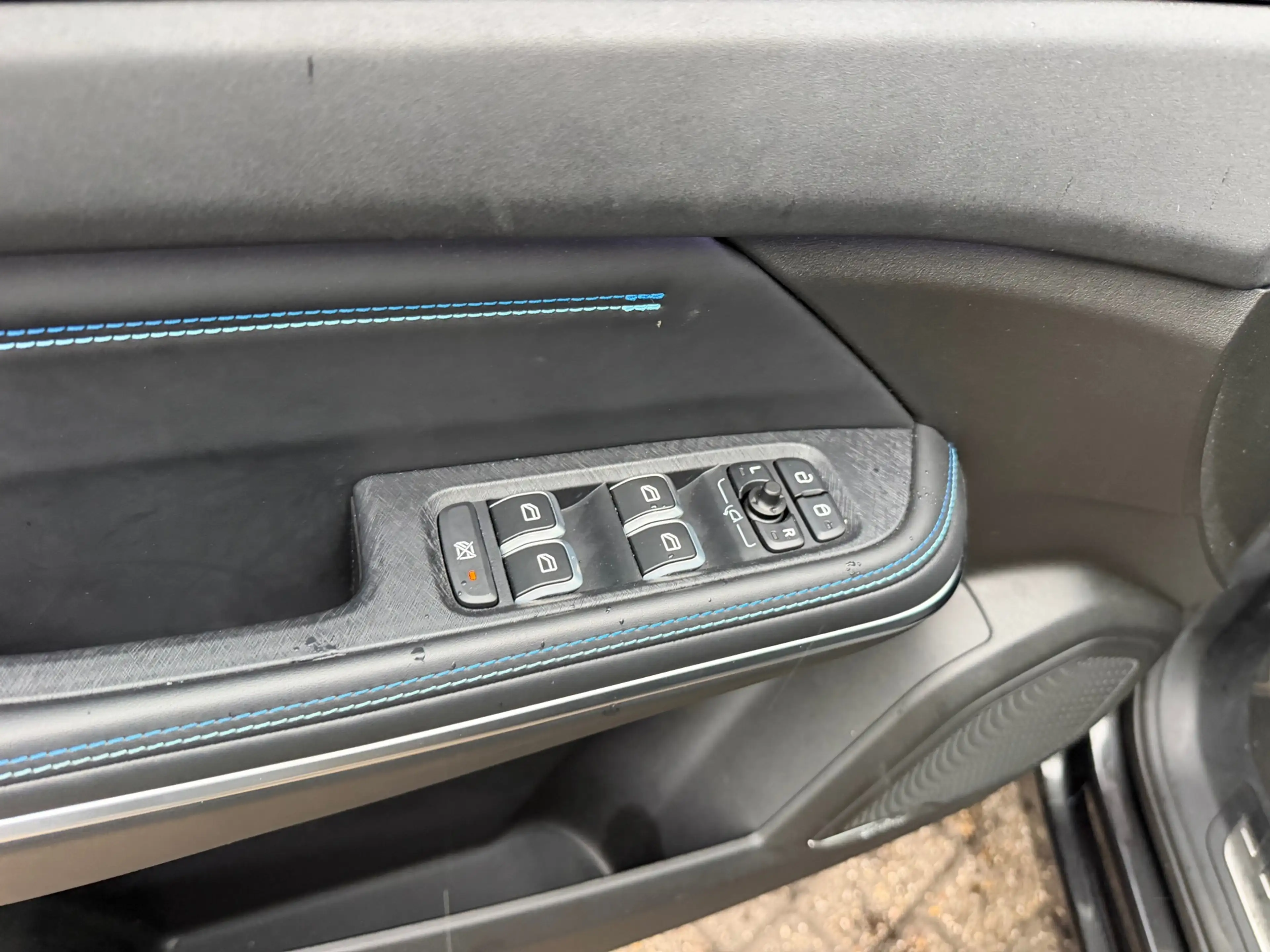 Lynk & Co 01 1.5|Automaat|1ste eig|Nap|Grote beurt gehad|Pano|c — photo 15