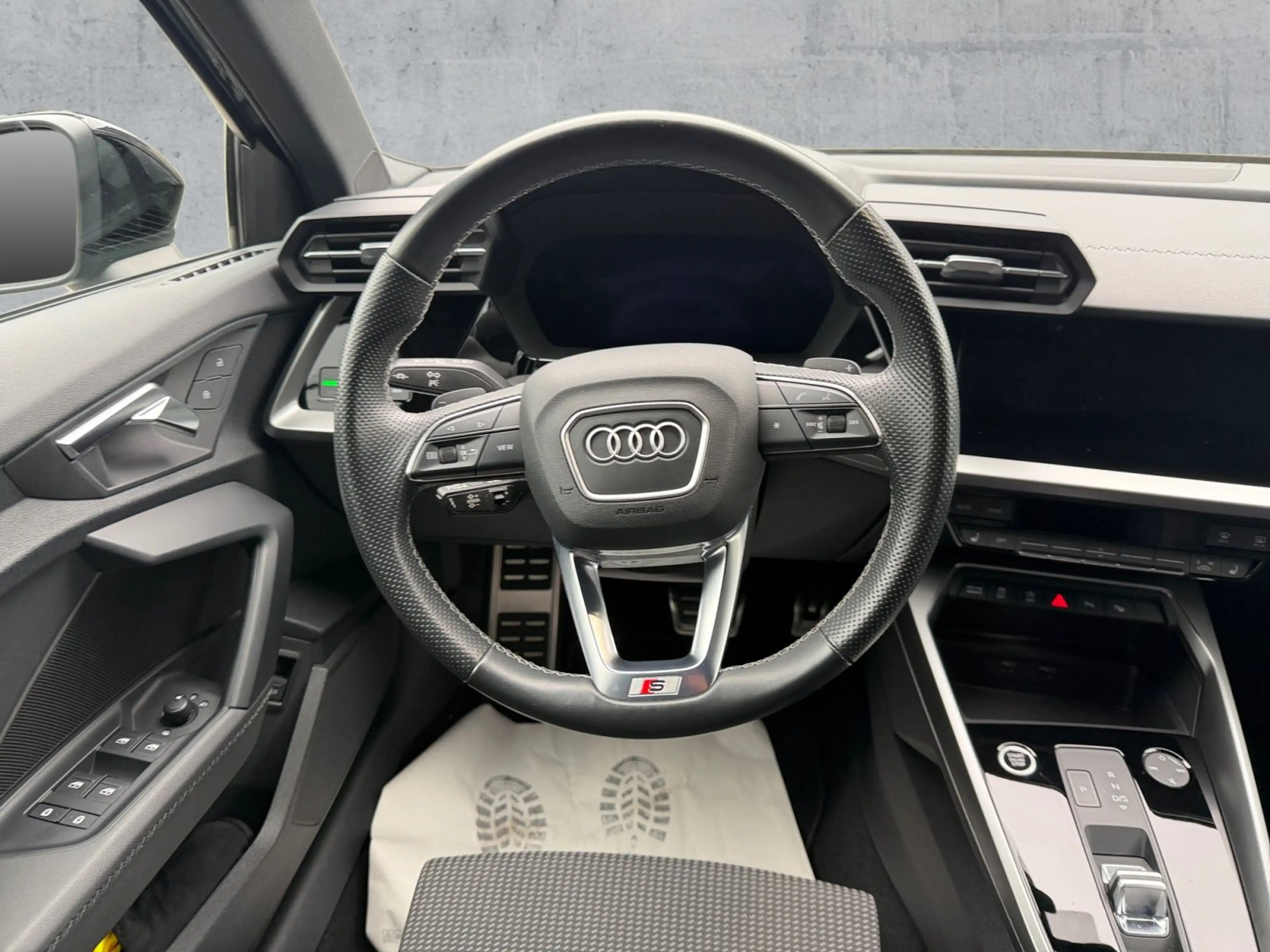 Audi A3 35 TFSI S-TR S-LINE LED+NAV+PDC+ACC — photo 10