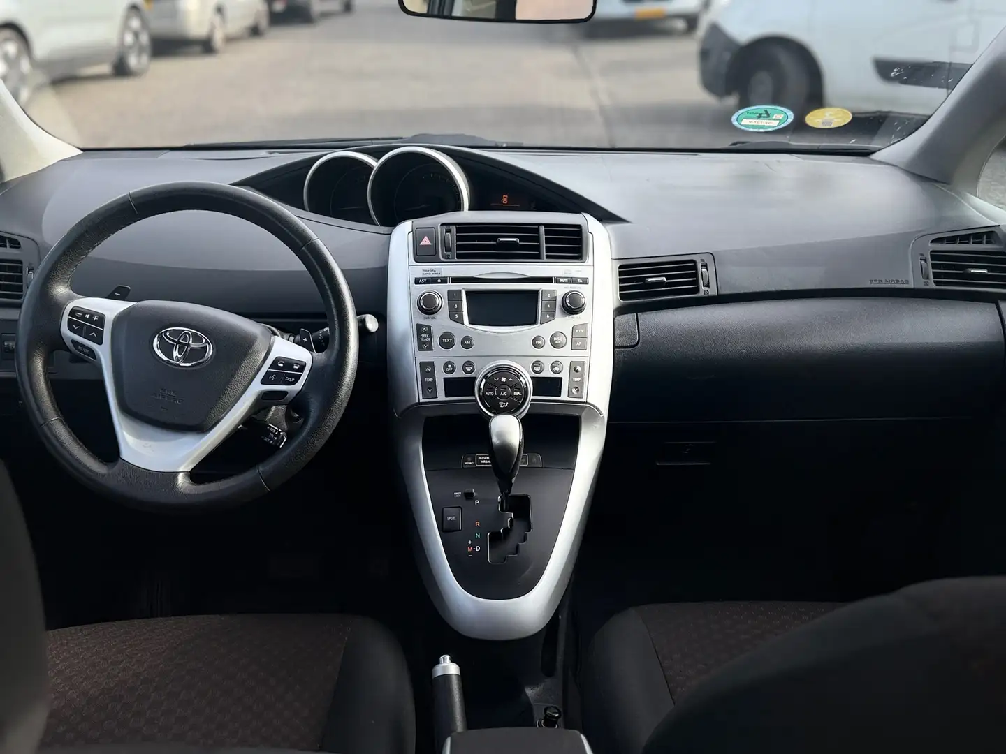 Toyota Verso 1.8 VVT-i Dynamic Business 7p. Pano Cruise Trekhaa Blauw - 2
