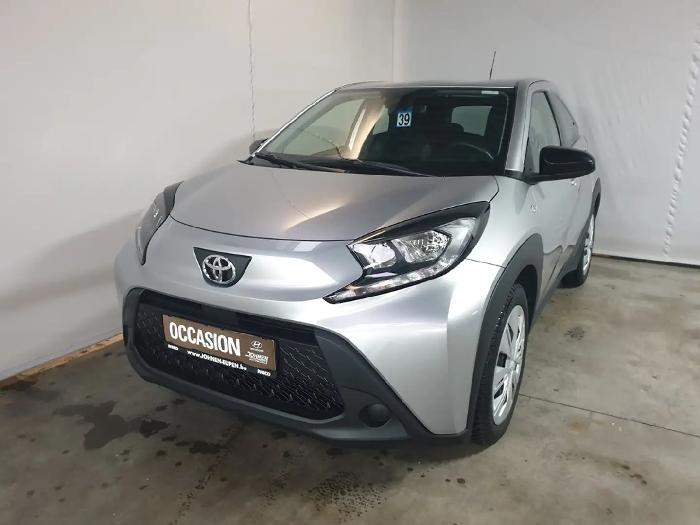 Toyota Aygo X VVT-i Air Pulse GARANTIE COSTR. JUSQUE 10/2032 Argent - 2
