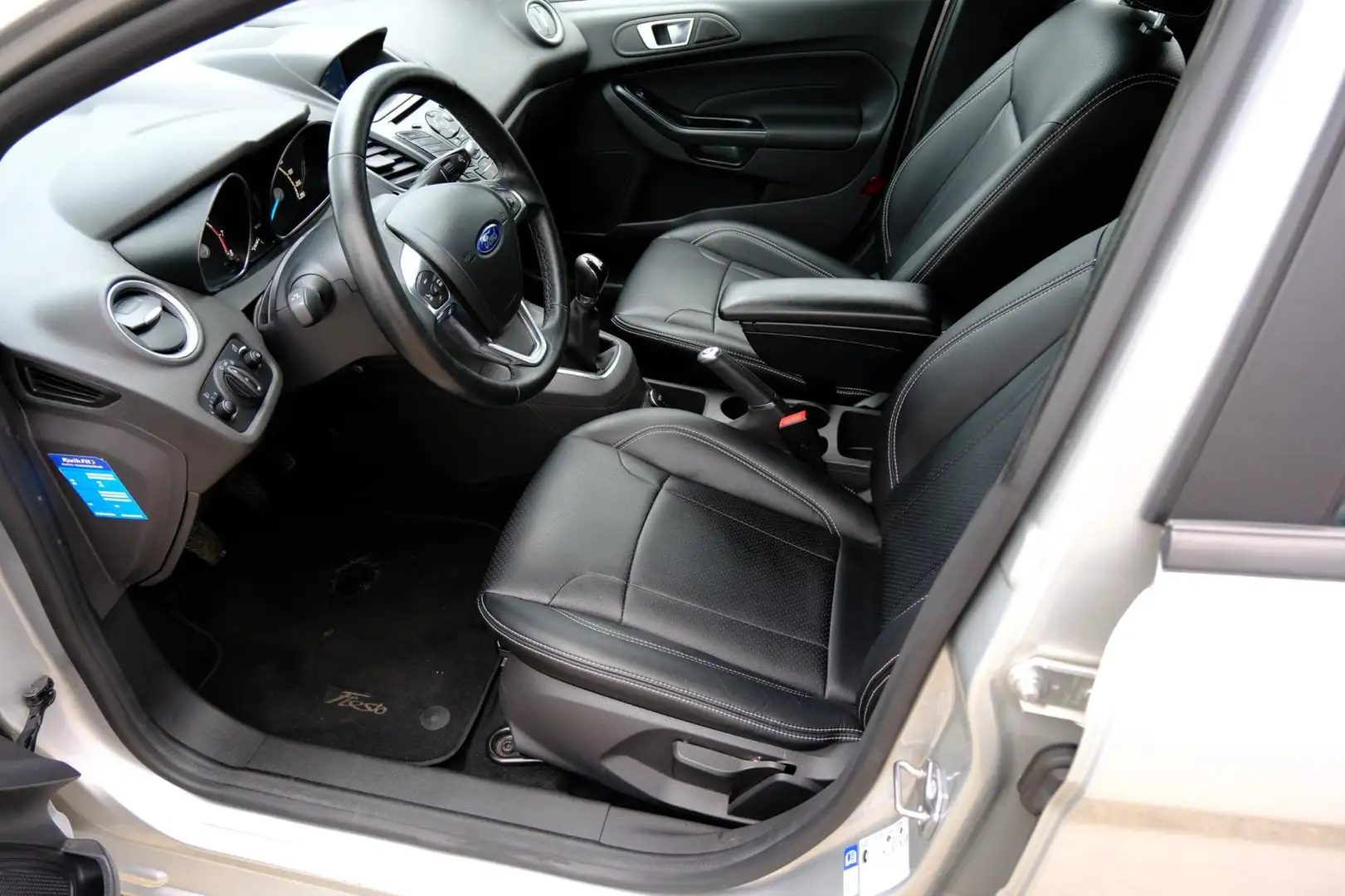 Ford Fiesta 1.0 Style 5-drs Volleder|Navi|Airco Gris - 2