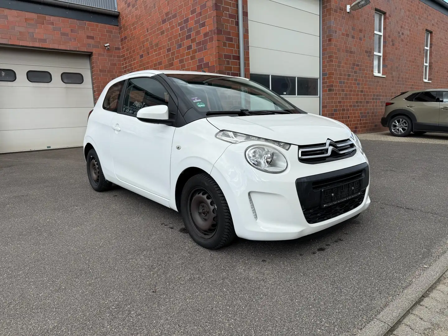 Citroen C1 Puretech 82 Feel, Tempomat, Klima Weiß - 1