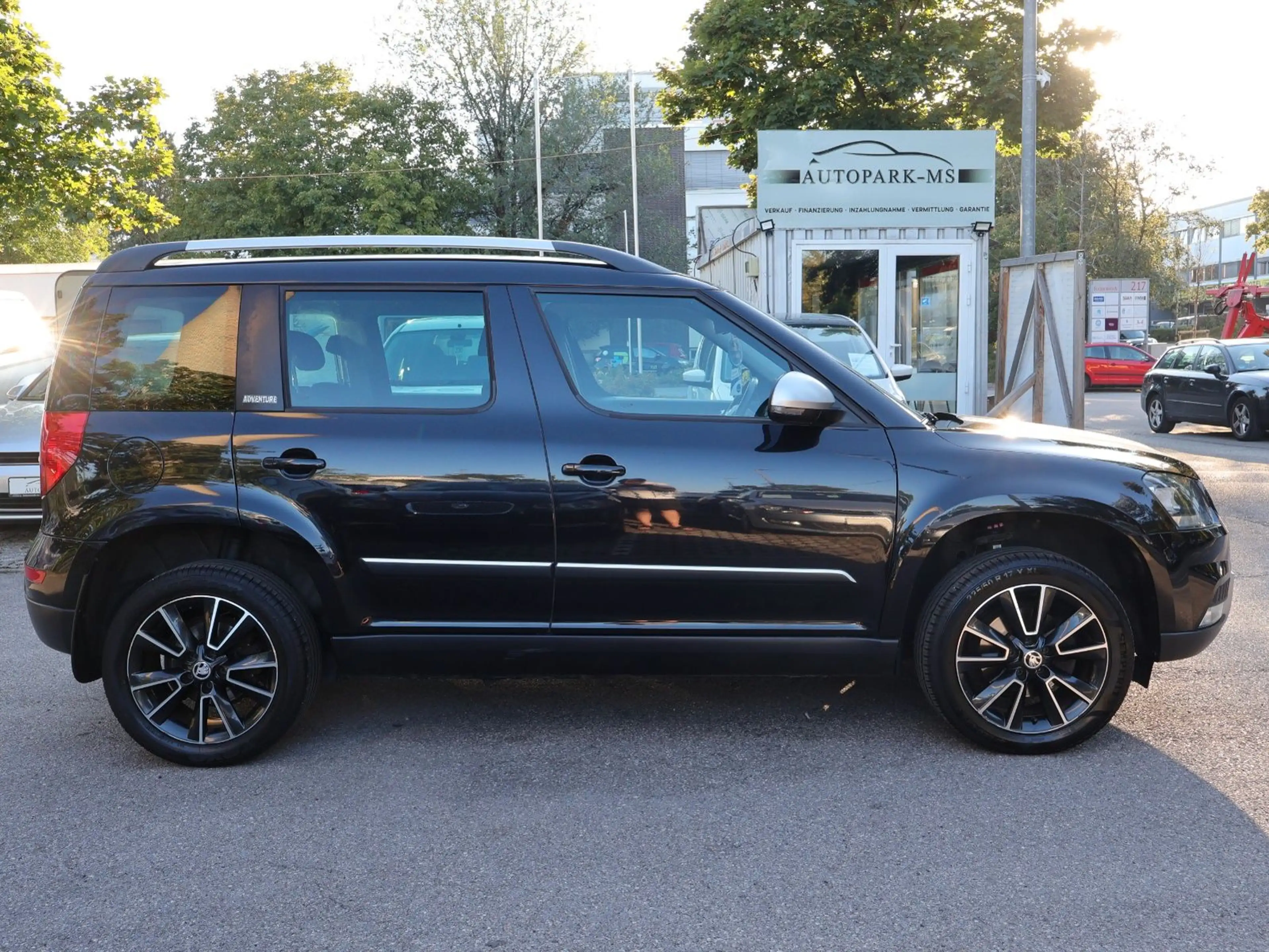 Skoda Yeti Outdoor 2.0 TDI 4x4 DSG Adventure SHZ-8Fach — photo 7