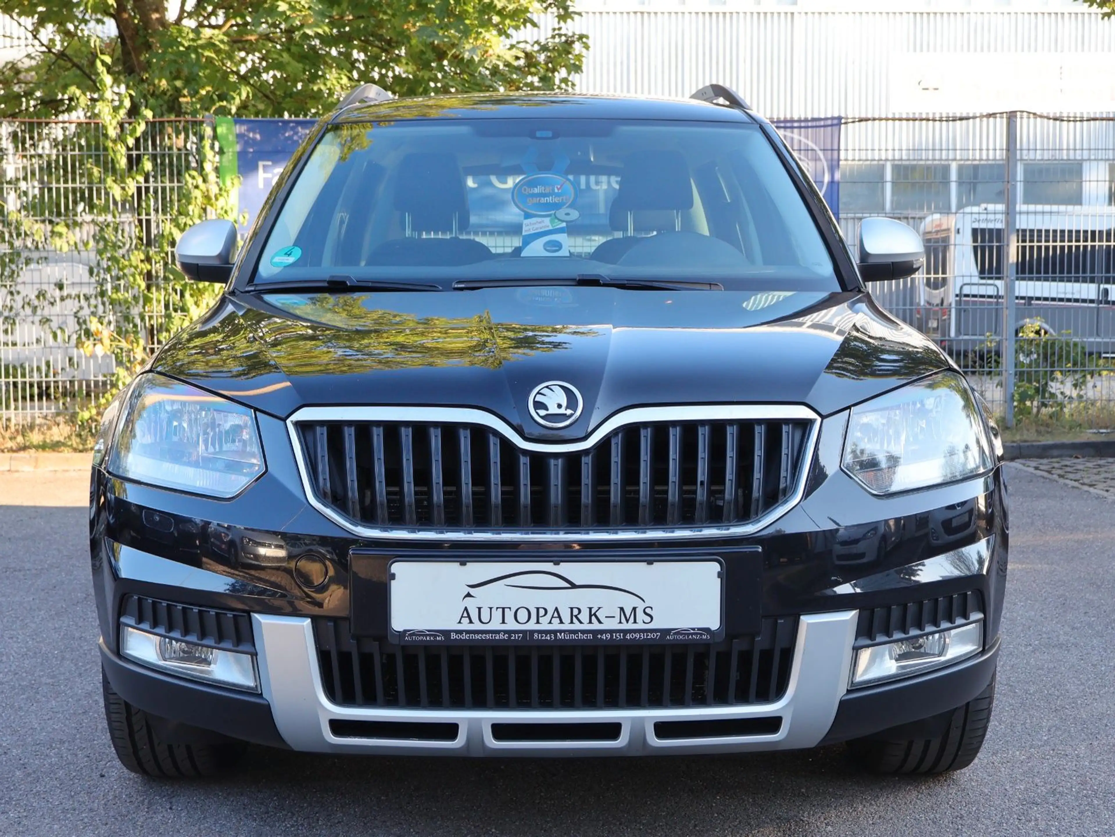 Skoda Yeti Outdoor 2.0 TDI 4x4 DSG Adventure SHZ-8Fach — photo 2