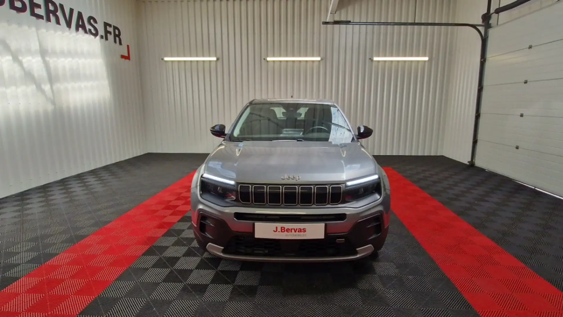 Jeep Avenger 1.2 Turbo T3 100 BVM6 Altitude - 2