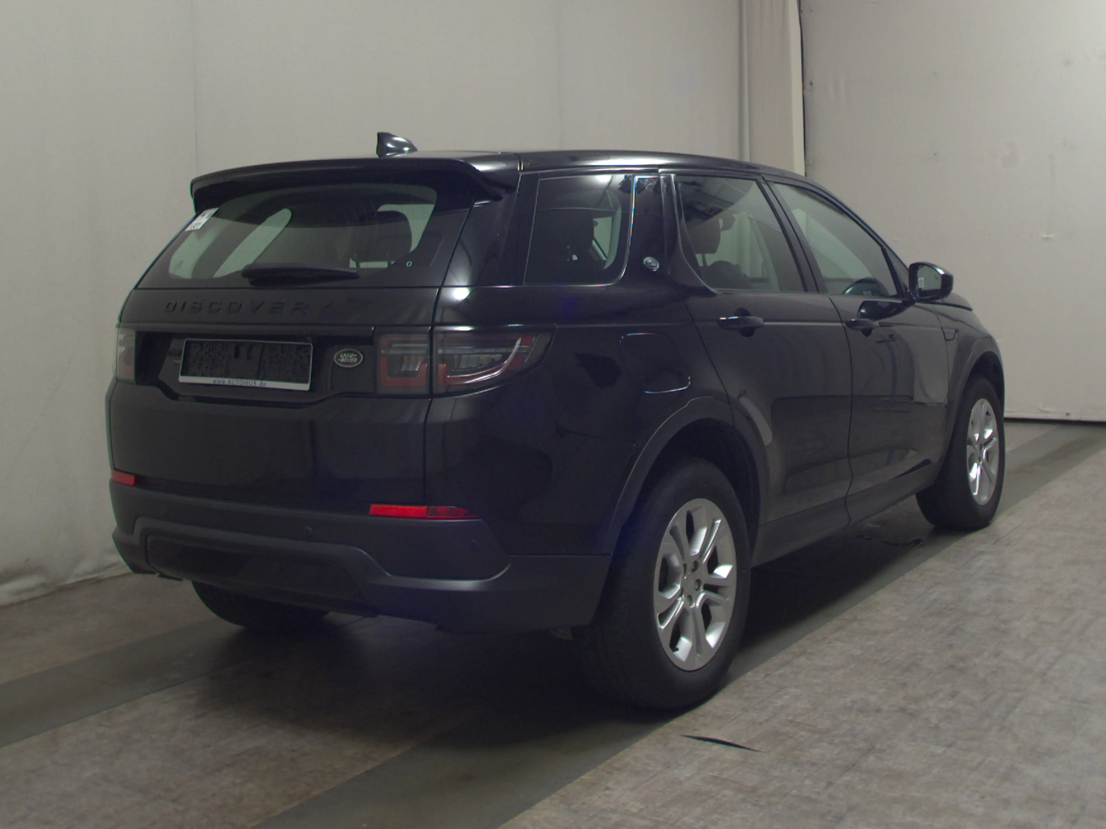 Land Rover Discovery Sport DISCOVERY SPORT NAVI KLIMAAUT LED RADIO MFL PANO VC PDC DAB KAMERA SOUND AWD SE — photo 4