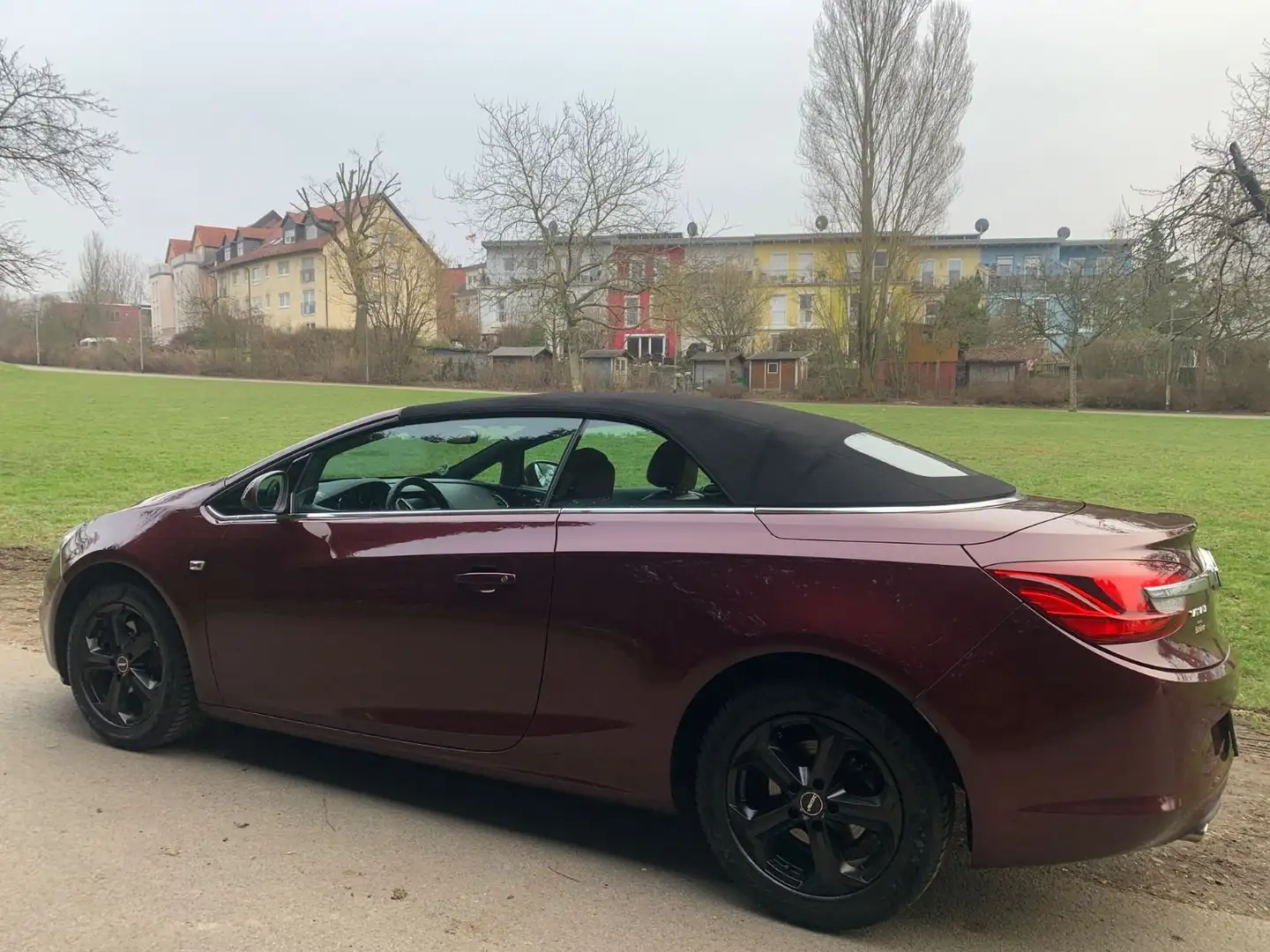 Opel Cascada Cascada 1.6 SIDI Turbo ecoFLEX INNOVATION Rojo - 2