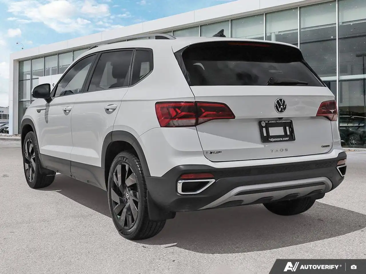 Volkswagen Taos снимка Volkswagen Taos
