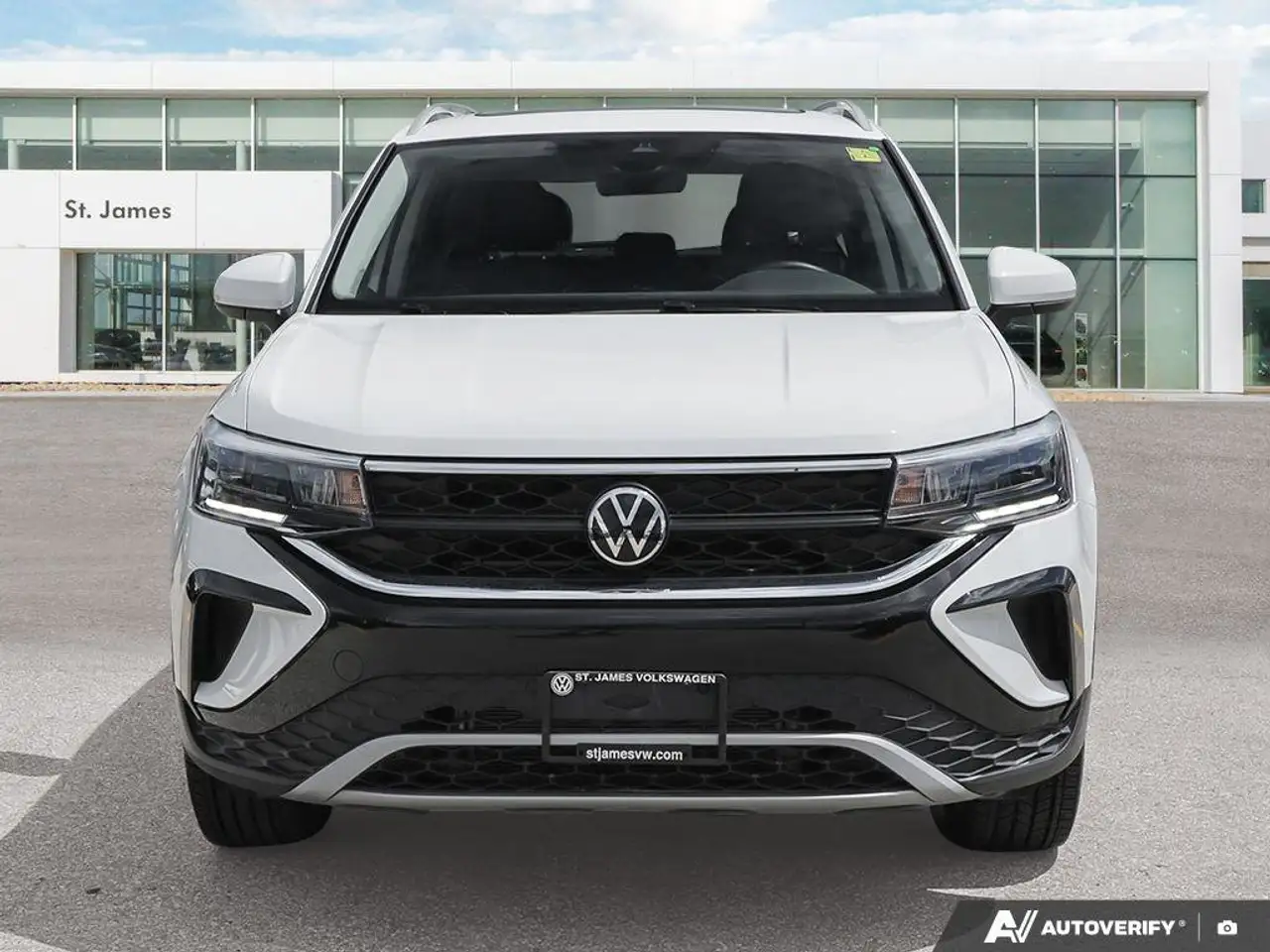 Volkswagen Taos снимка Volkswagen Taos