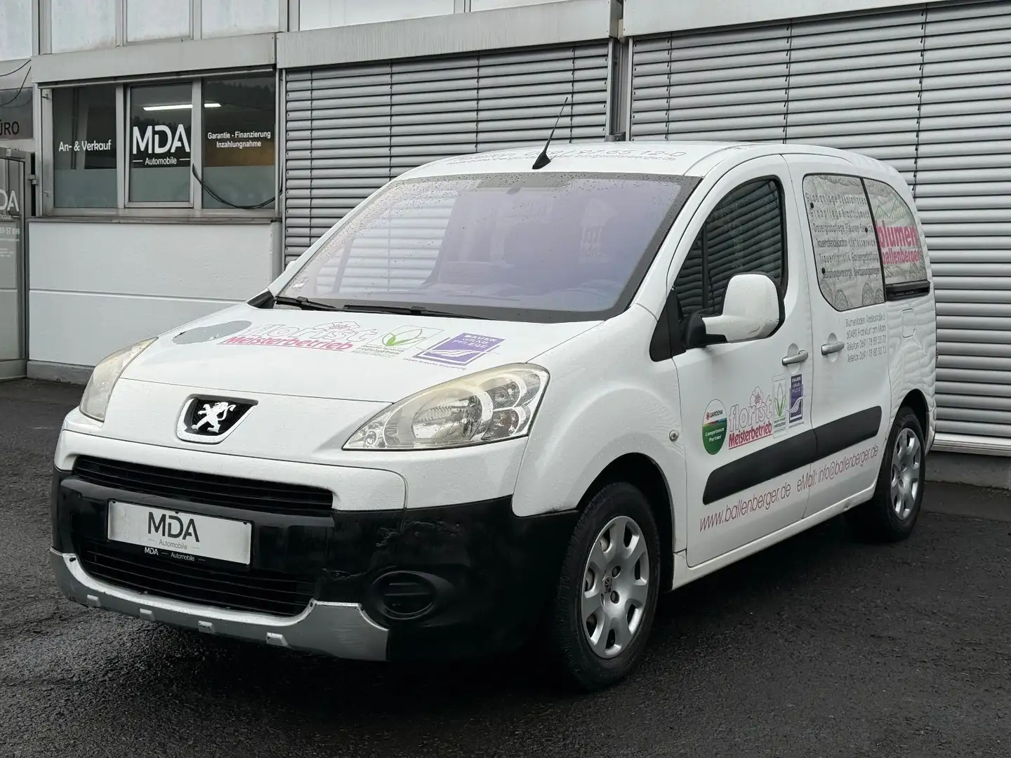 Peugeot Partner 1.6HDi Tendance 1.HD/5-Sitzer/Navi Blanco - 2