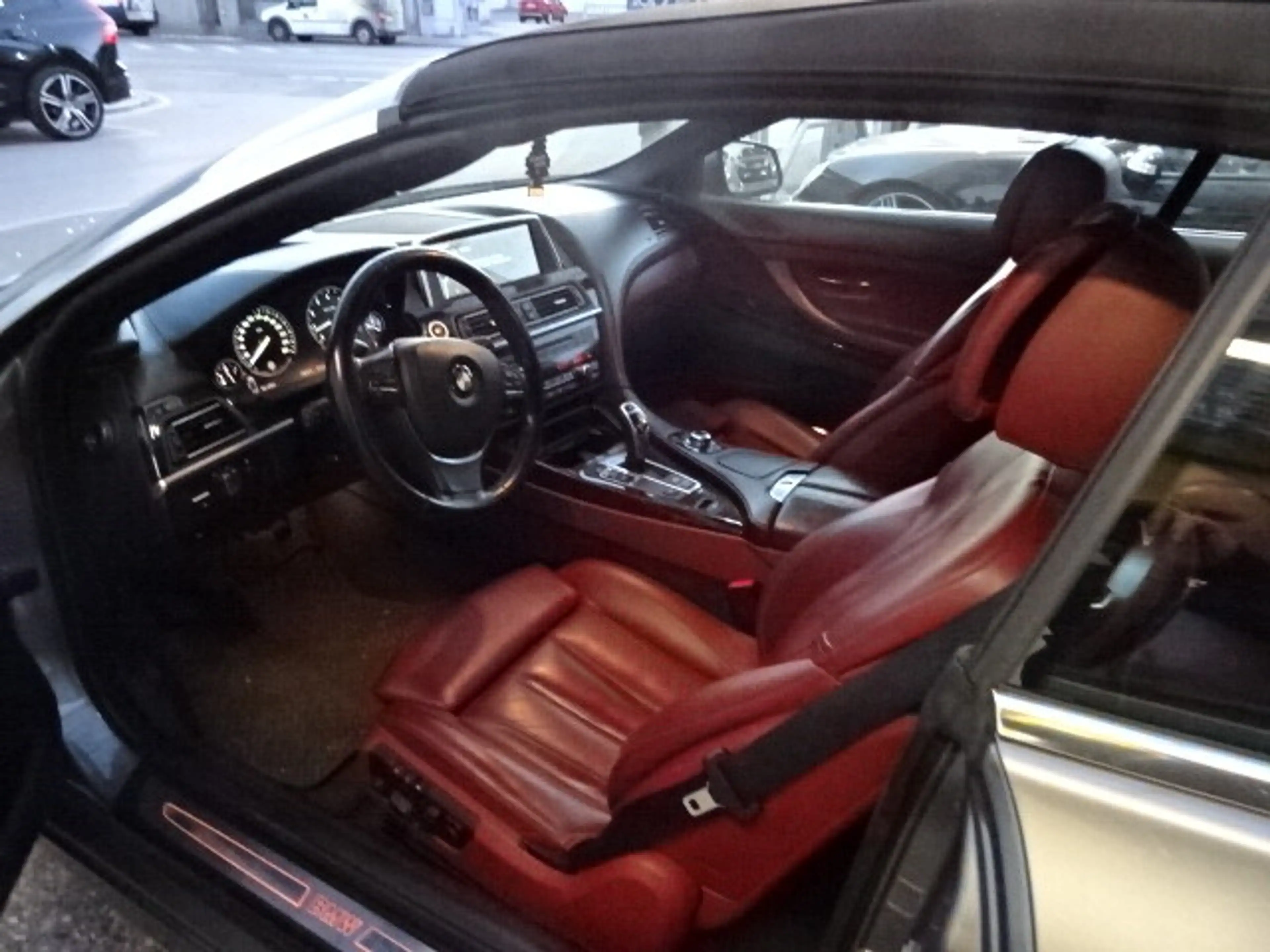 BMW 650 i Cabrio Österreich-Paket Aut. — photo 7
