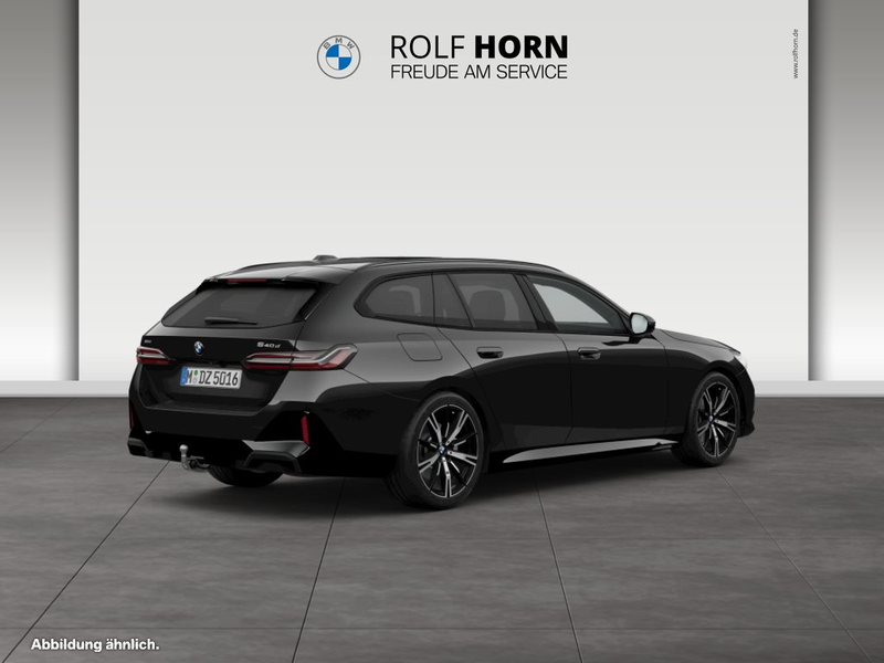 BMW 540 d xDrive Touring M Sportpaket Pano HeadUp B&W — photo 2